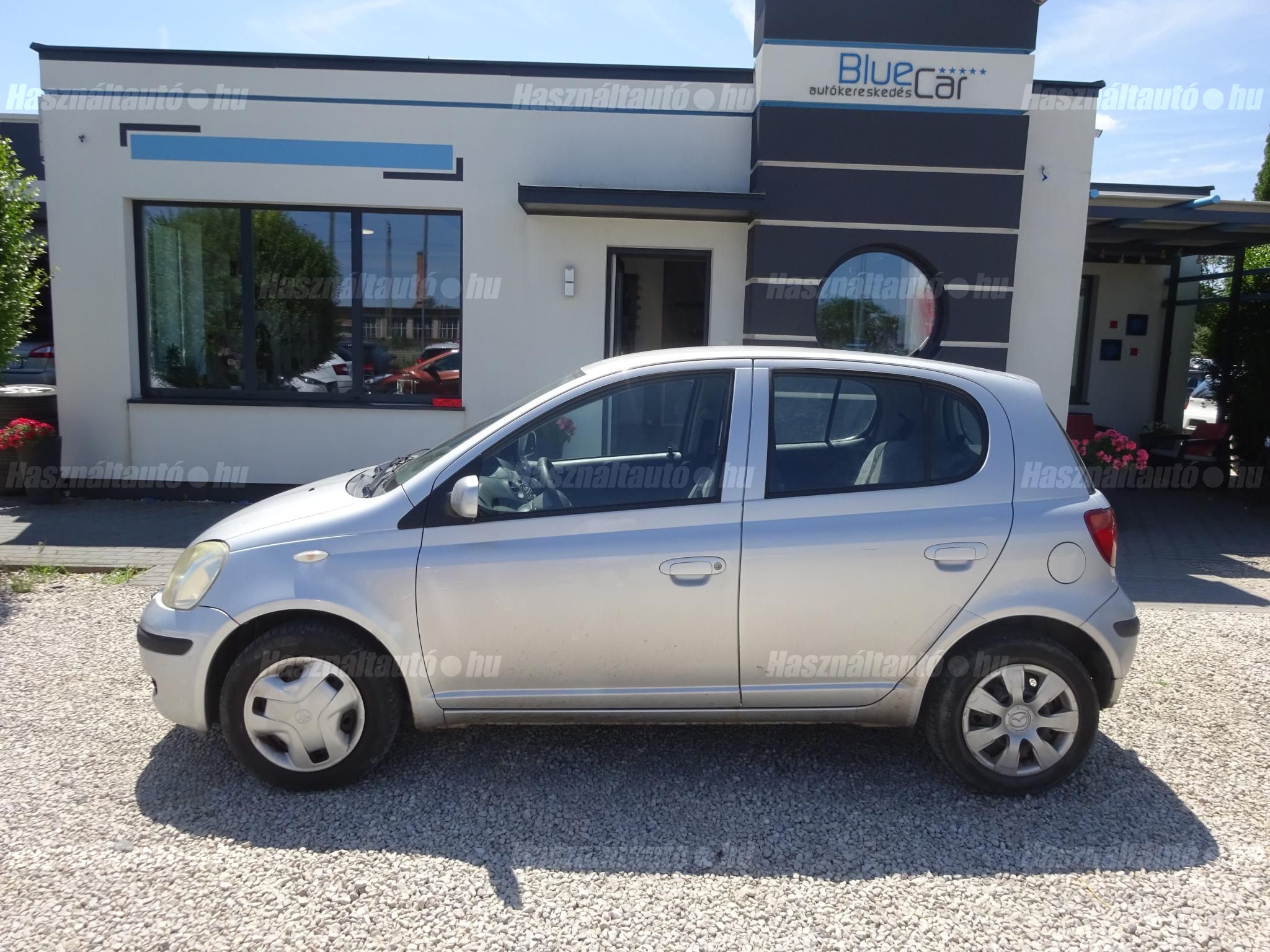 TOYOTA YARIS 2003/11 - 1
