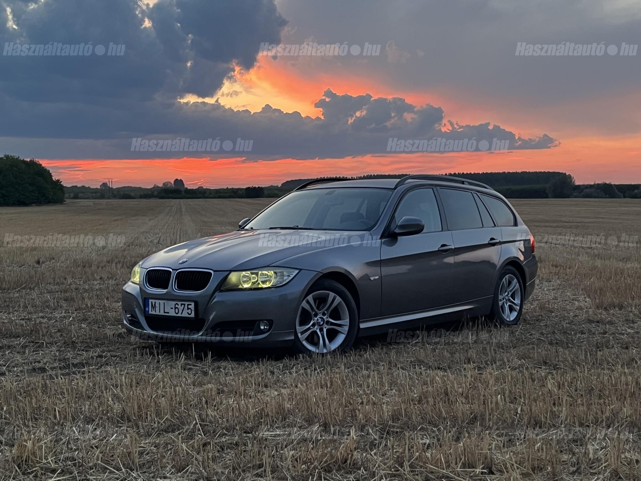 BMW 318 2009/1 - 1