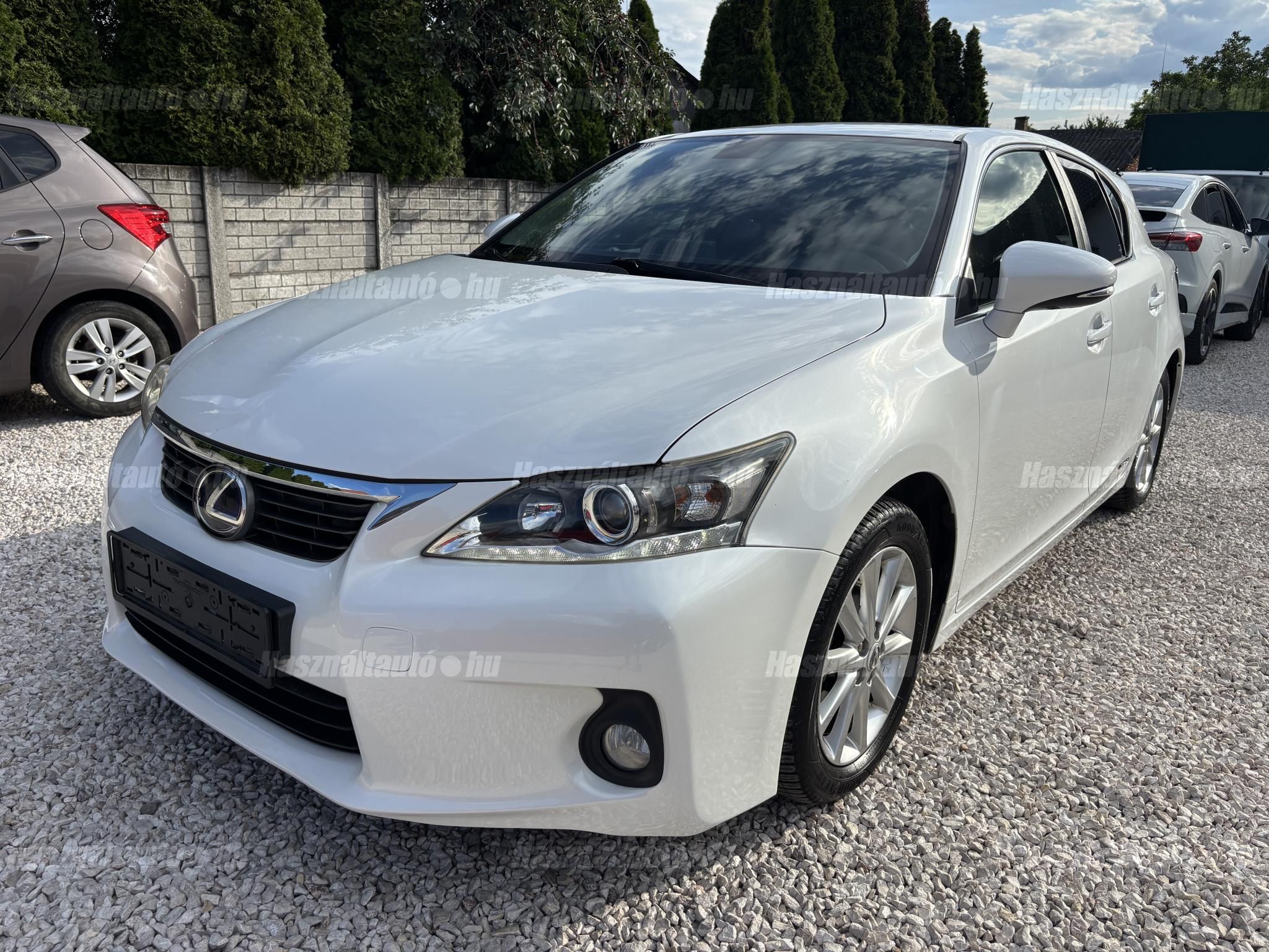 LEXUS CT 2011/12 - 1