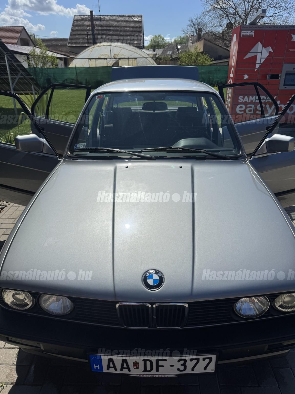 BMW 320 1988 - 1