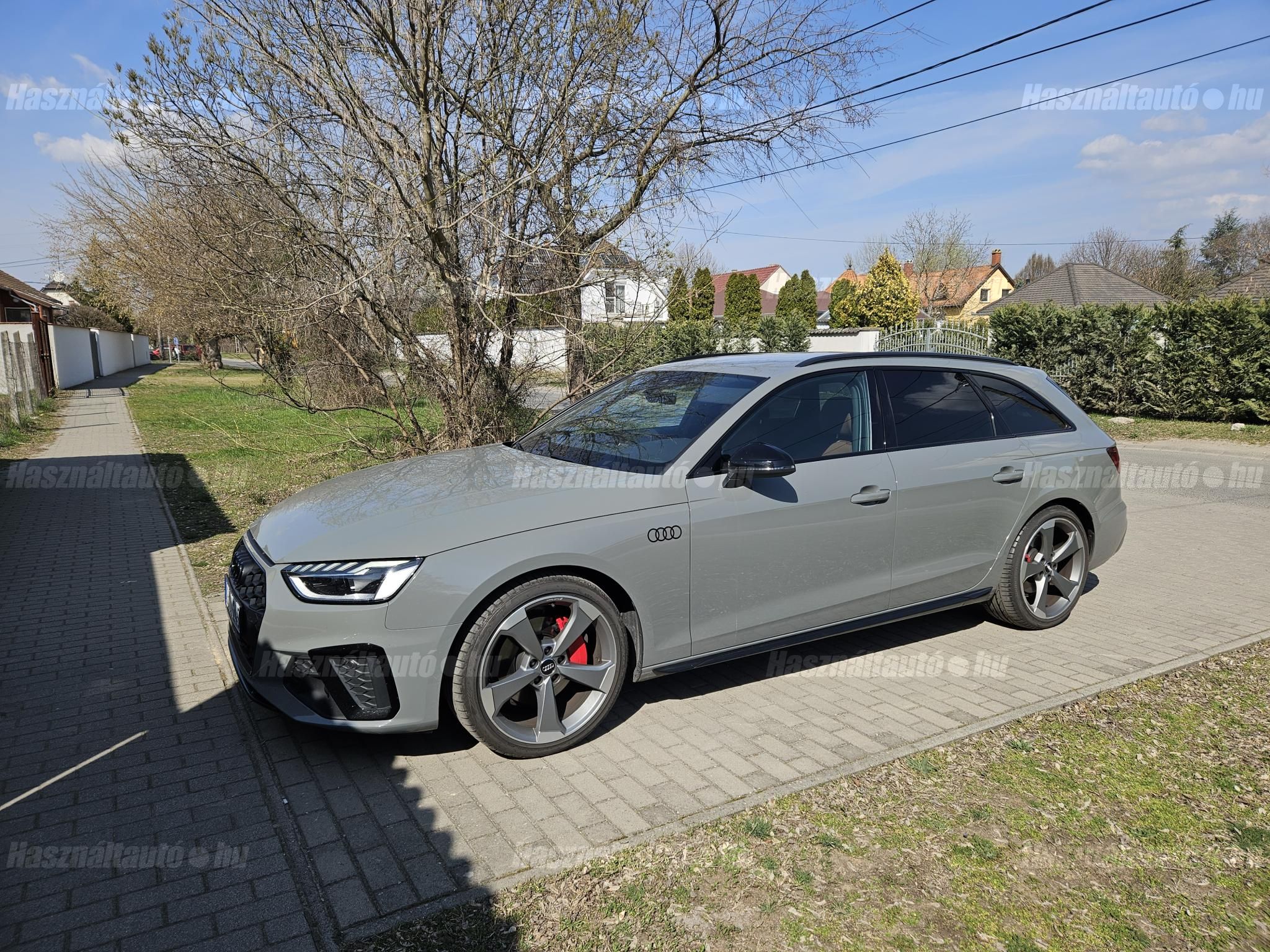 AUDI A4 2019/10 - 1
