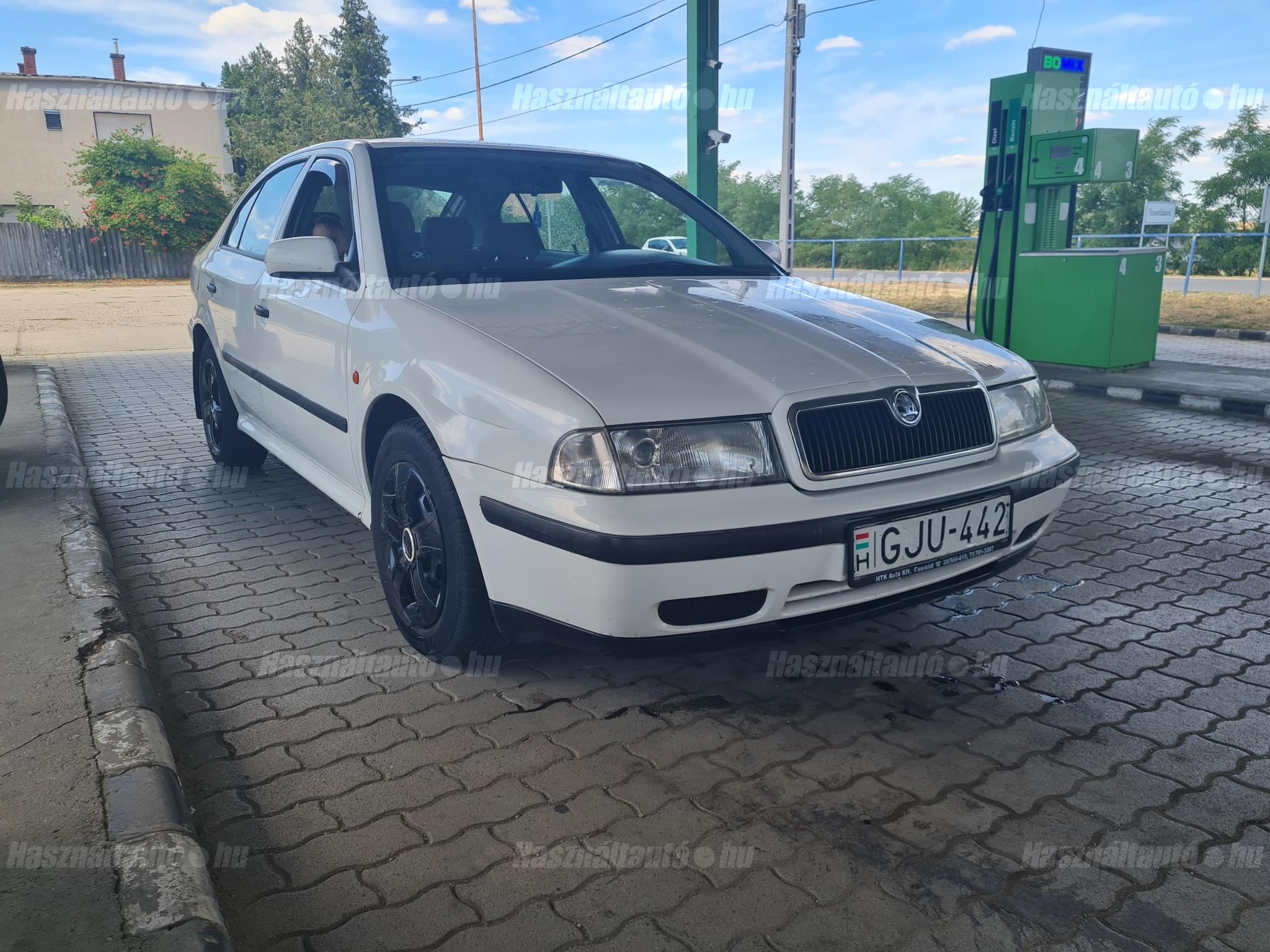 SKODA OCTAVIA 1997/12 - 1