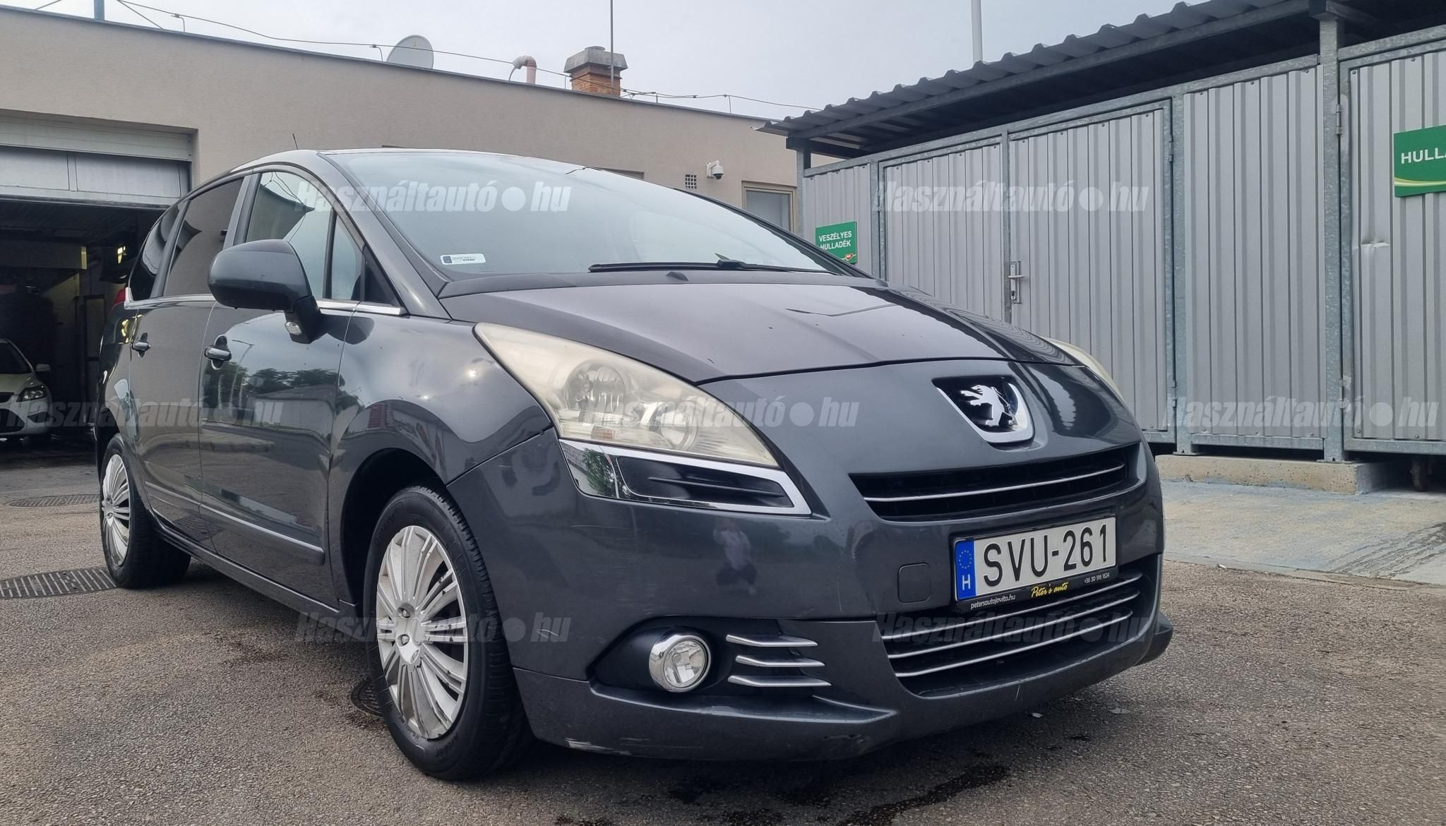 PEUGEOT 5008 2010 - 1