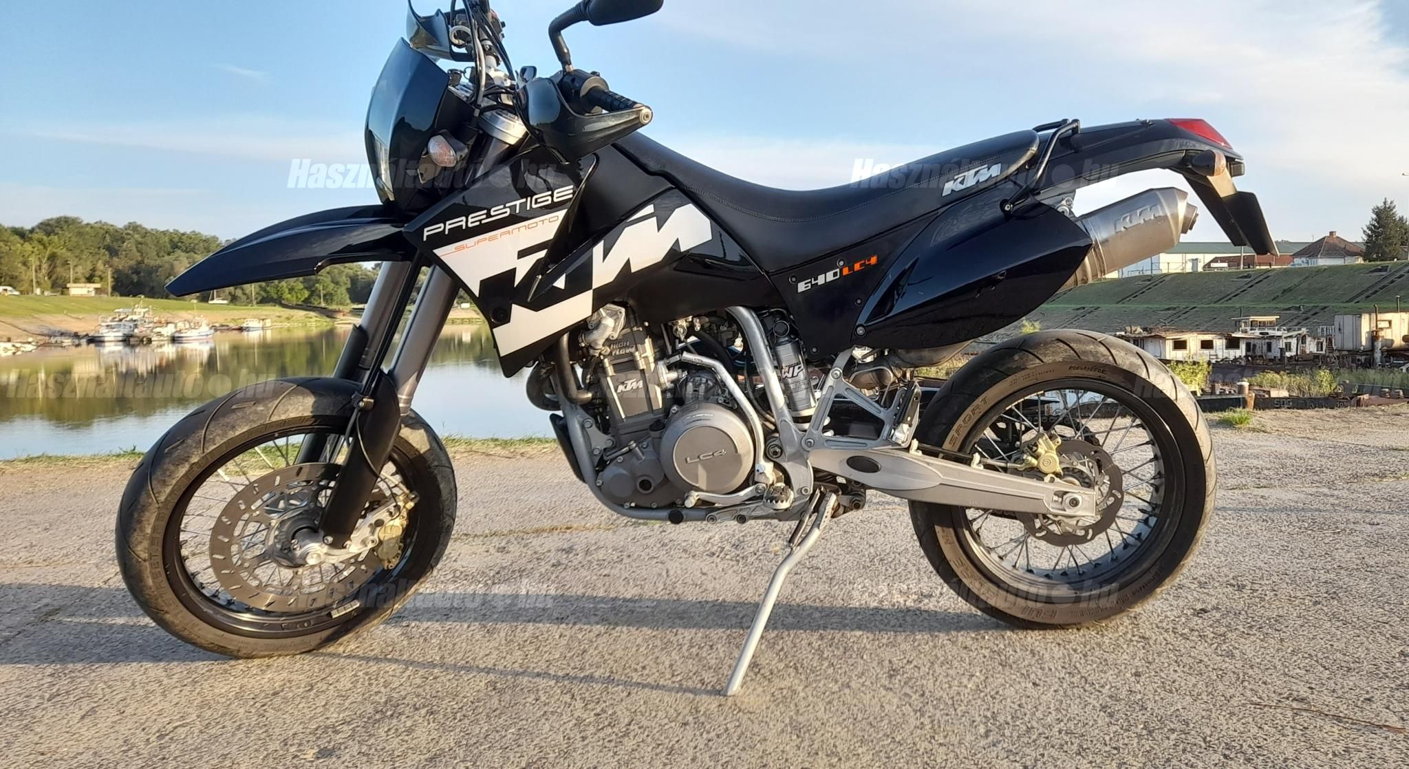 KTM 640 LC4 SUPERMOTO 2004 - 1