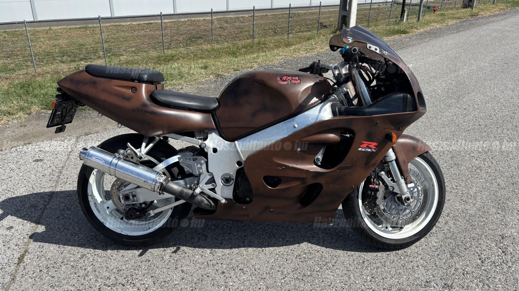 SUZUKI GSX-R 750 1999/5 - 1