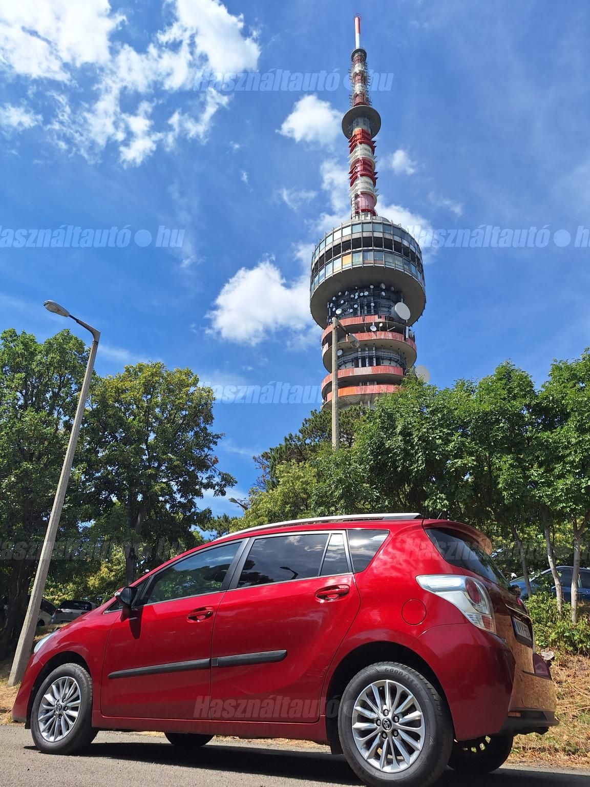 TOYOTA VERSO 2016/12 - 1
