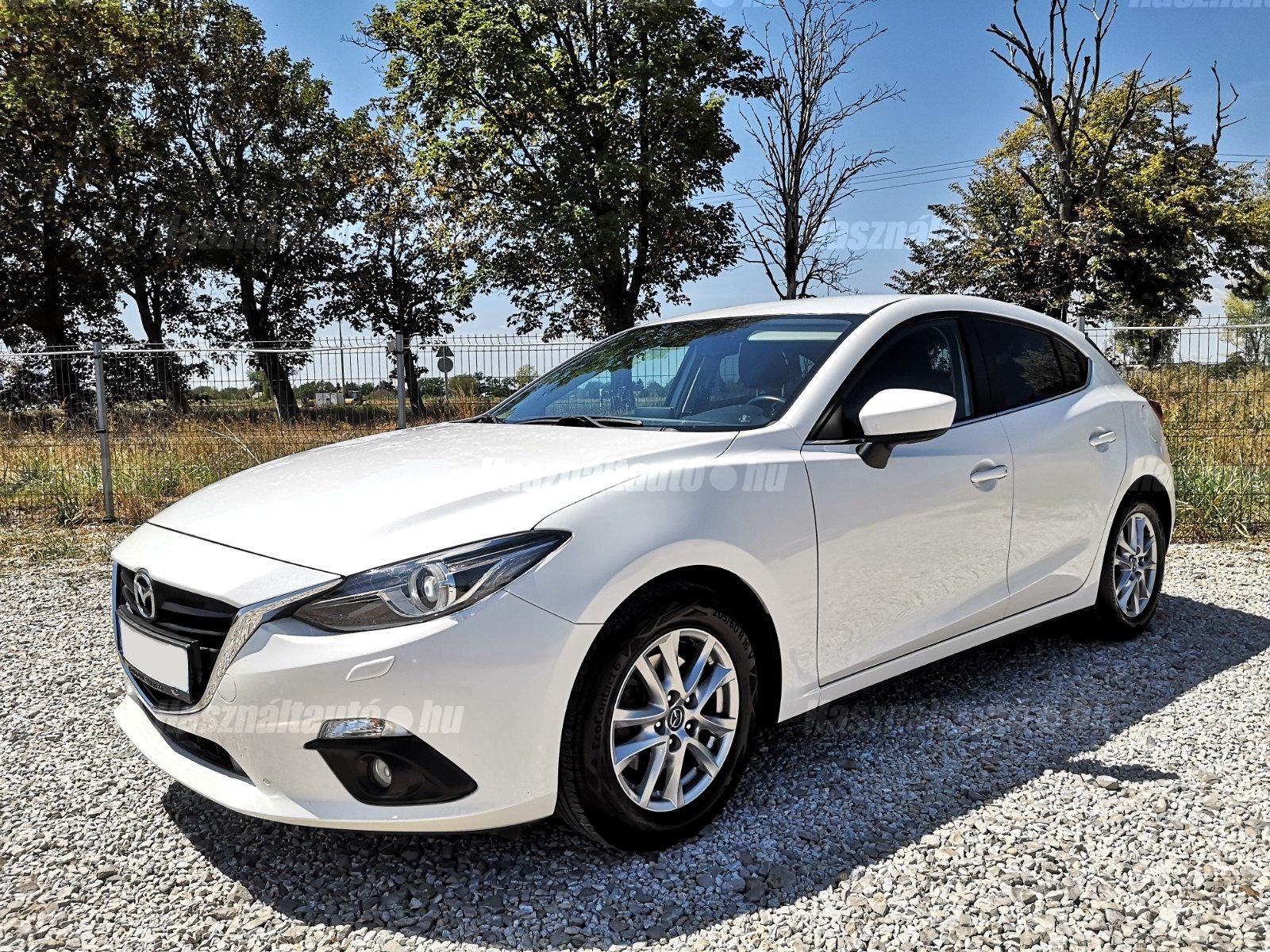 MAZDA 3 2015 - 1