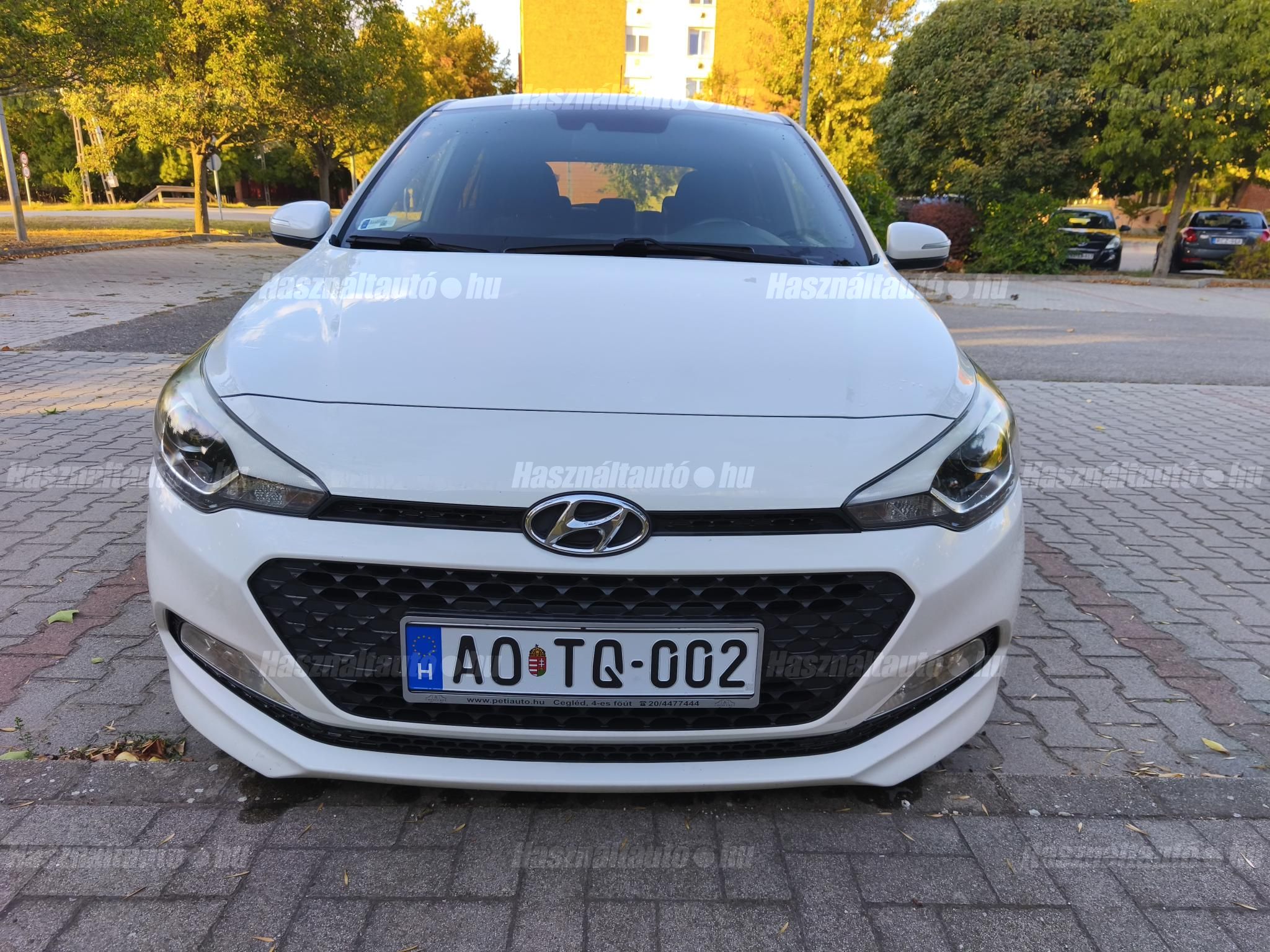 HYUNDAI I20 2016/12 - 1