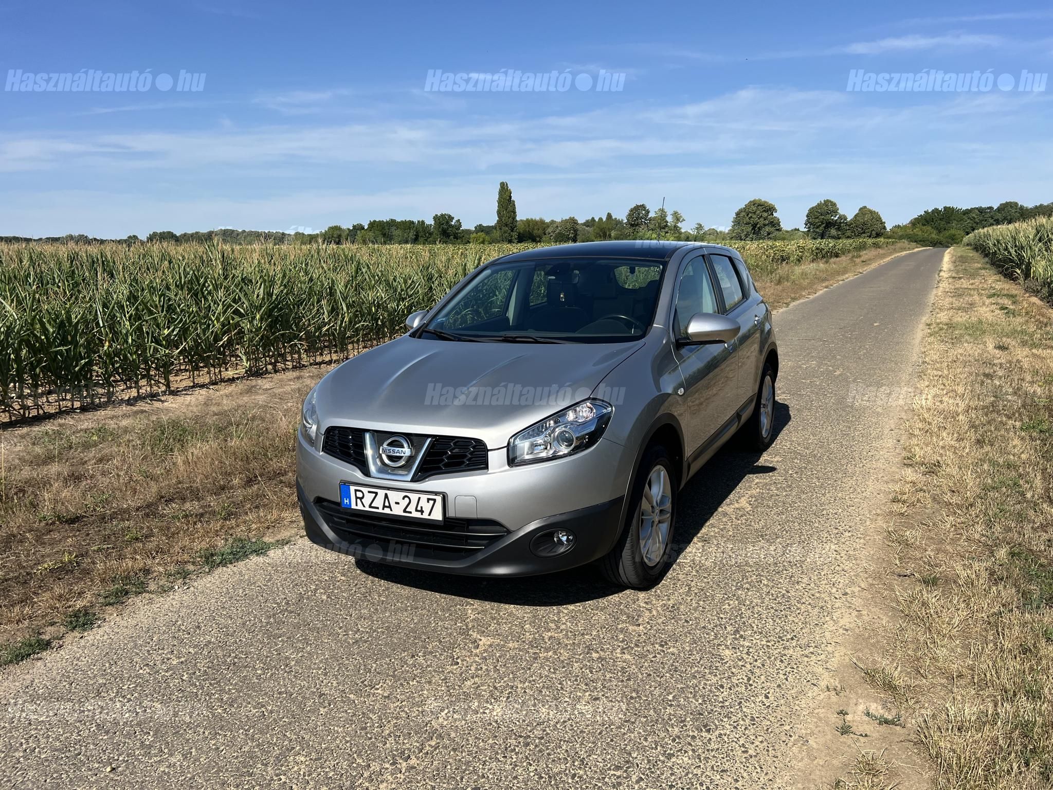 NISSAN QASHQAI 2010 - 1