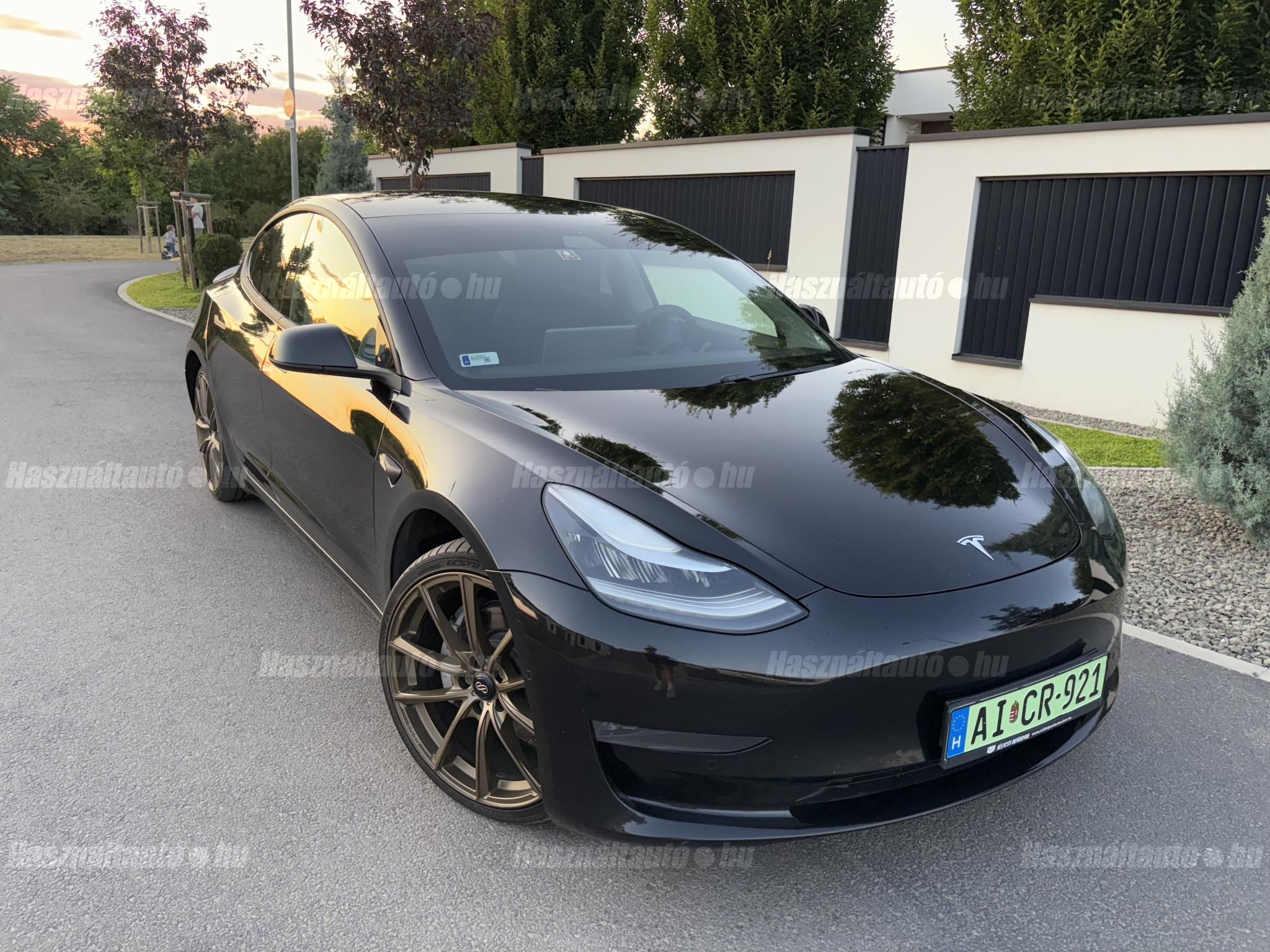 TESLA MODEL 3 2019/11 - 1