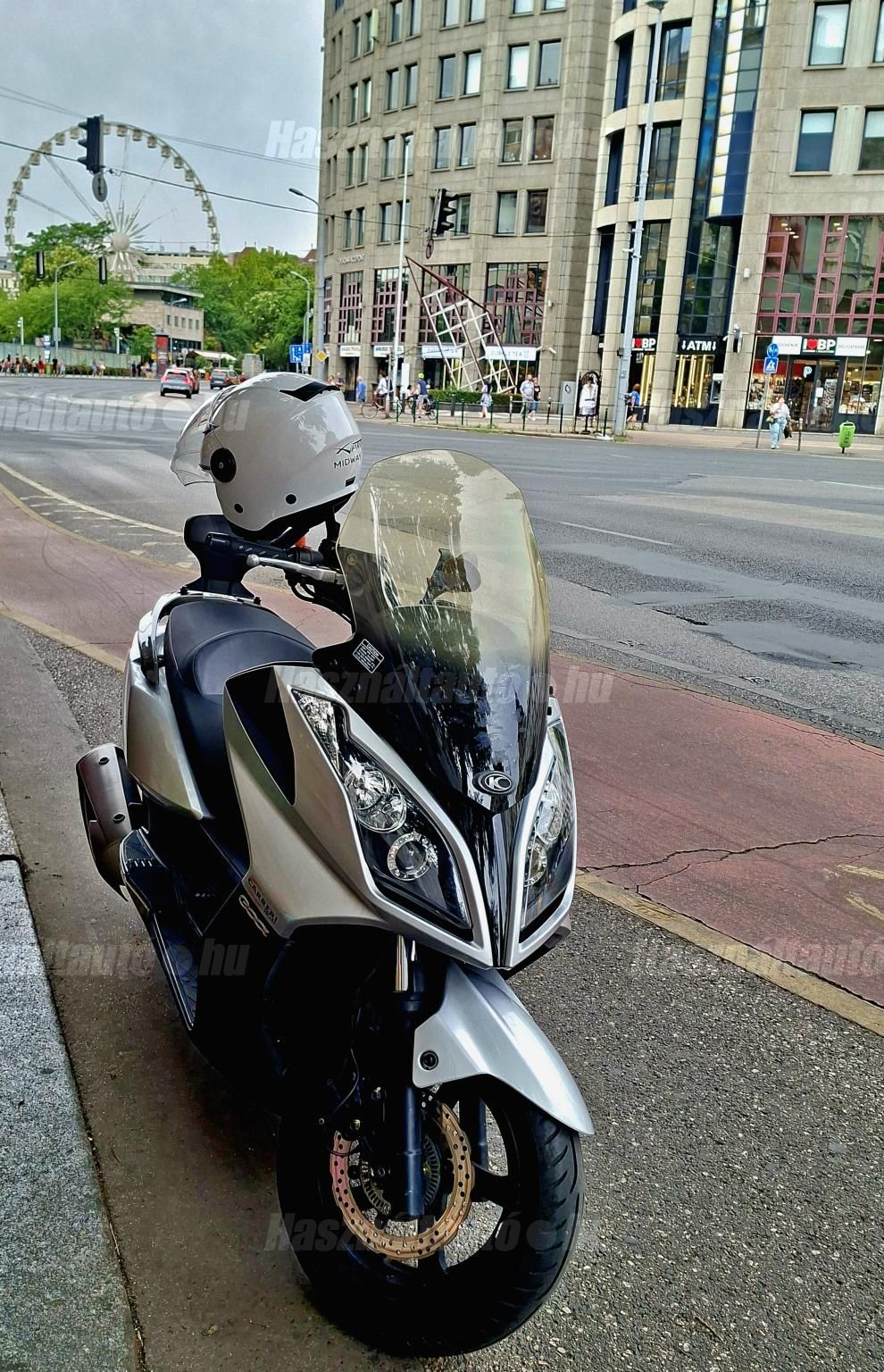 KYMCO DOWNTOWN 300 2010/12 - 1
