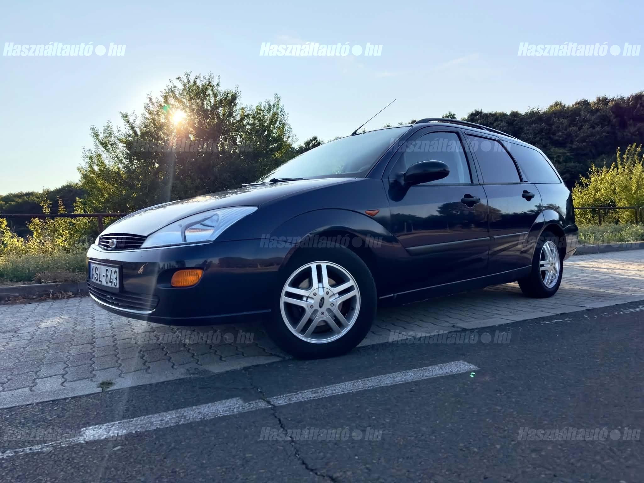 FORD FOCUS 1998/3 - 1