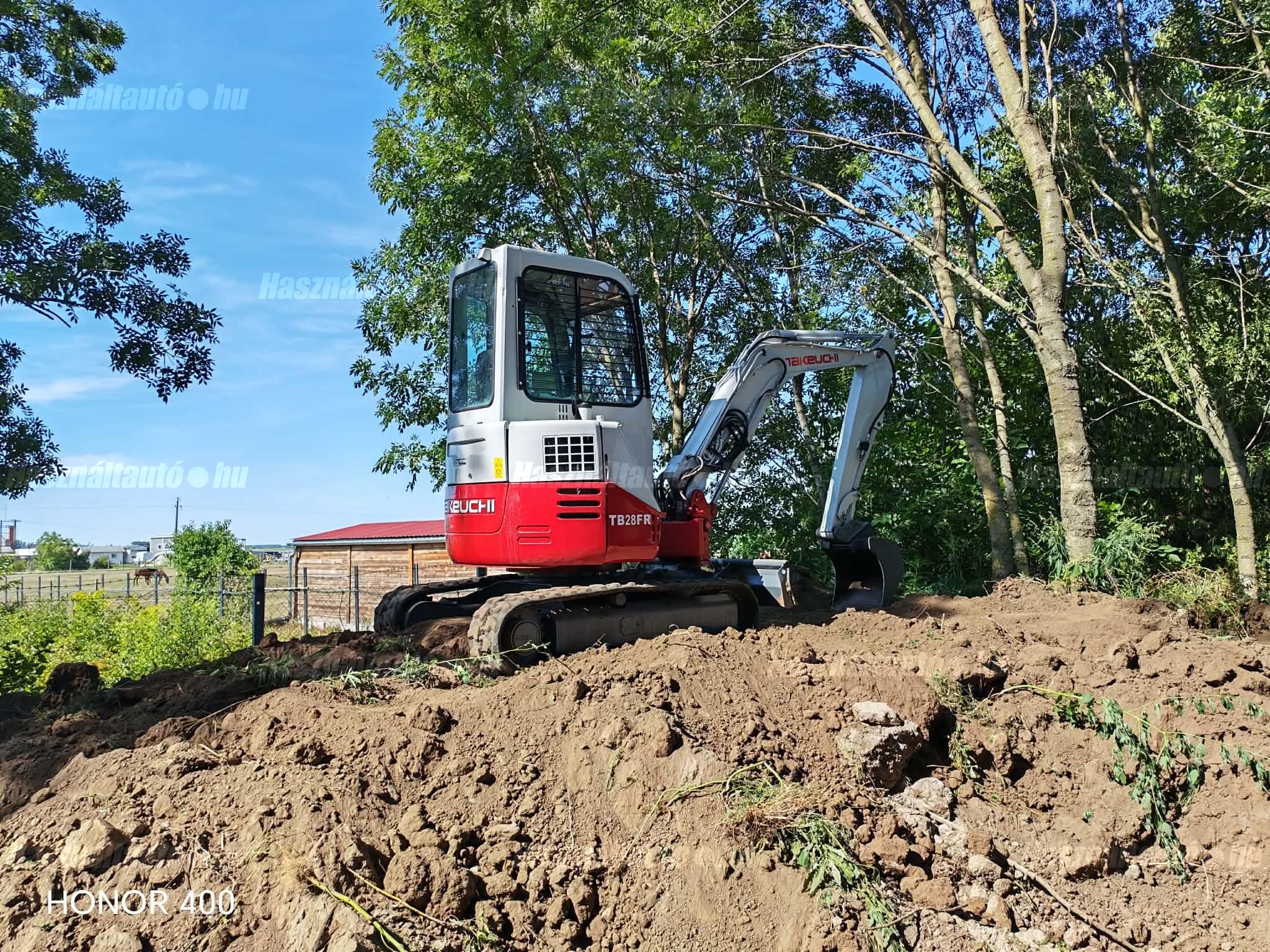 TAKEUCHI 2009/3 - 1