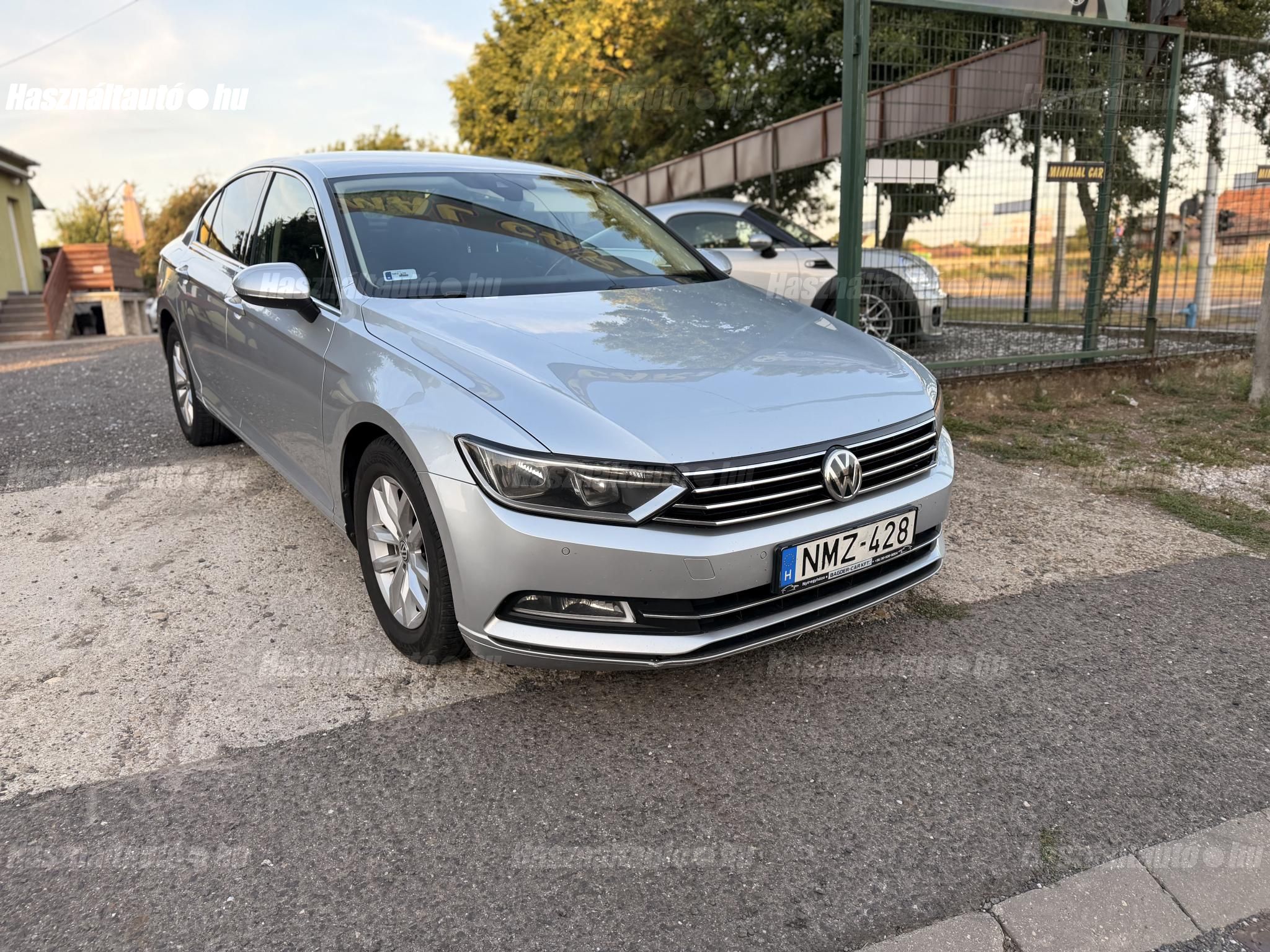 VOLKSWAGEN PASSAT 2016 - 1
