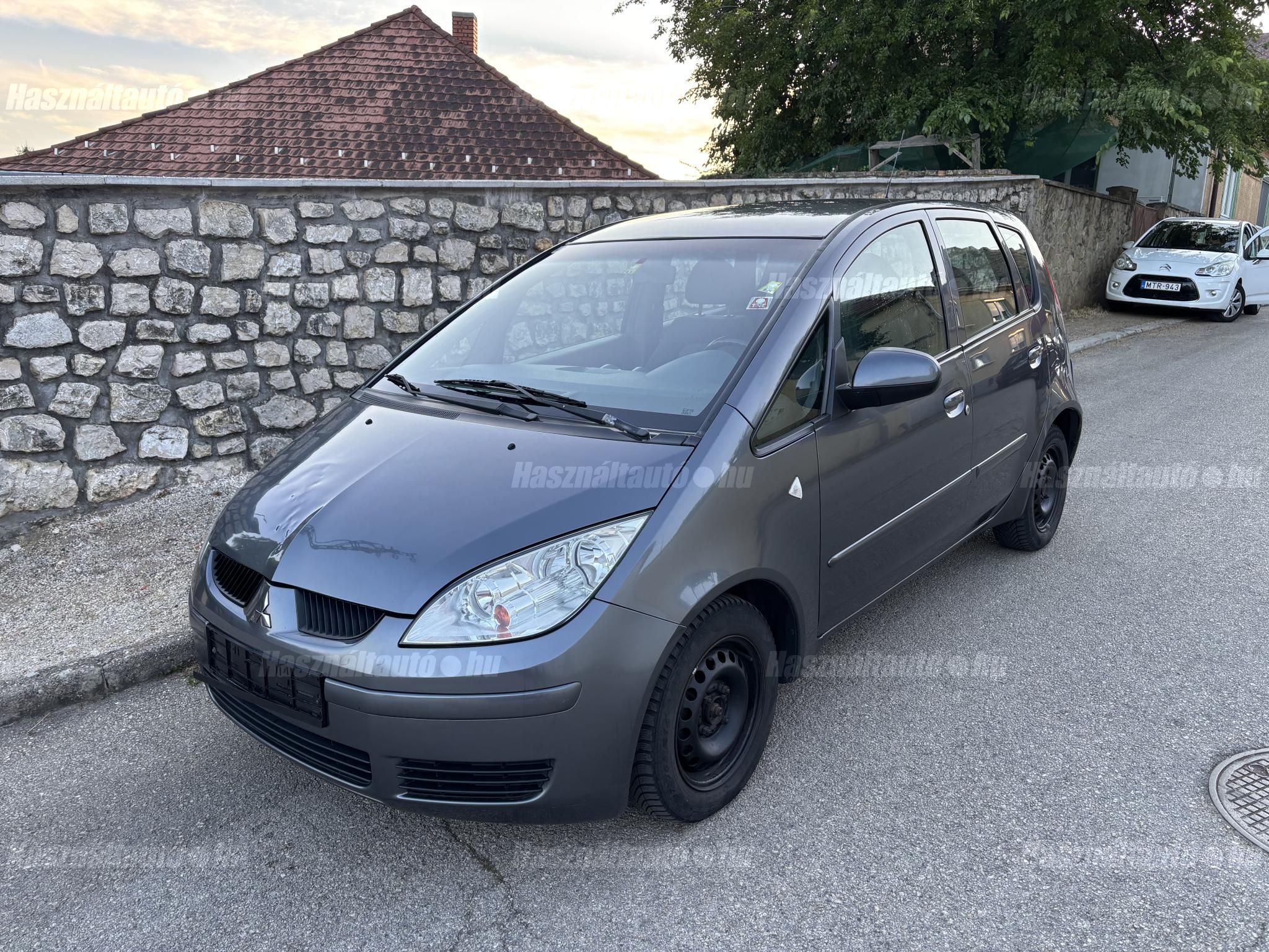 MITSUBISHI COLT 2006 - 1