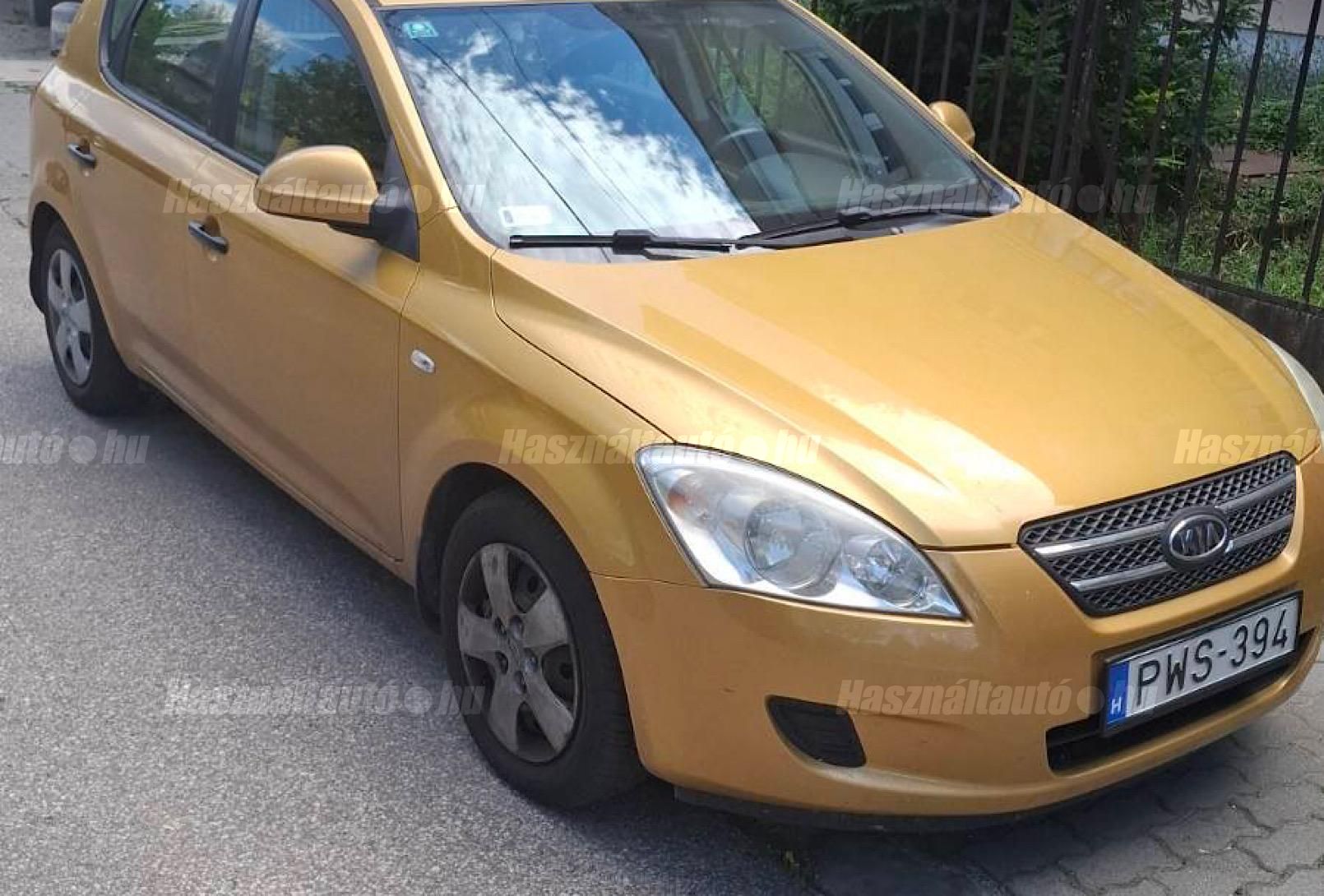 KIA CEE'D 2009/10 - 1