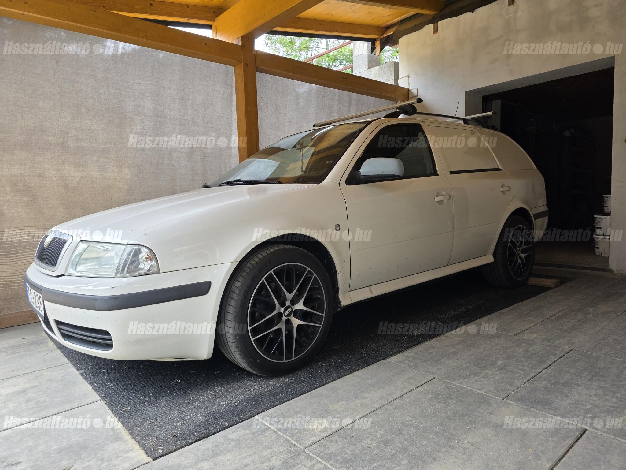 SKODA OCTAVIA 2009/3 - 1
