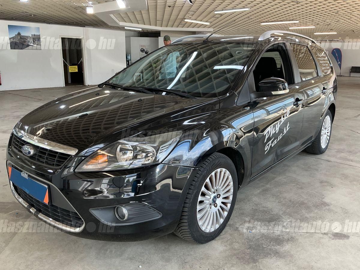 FORD FOCUS 2010/11 - 1