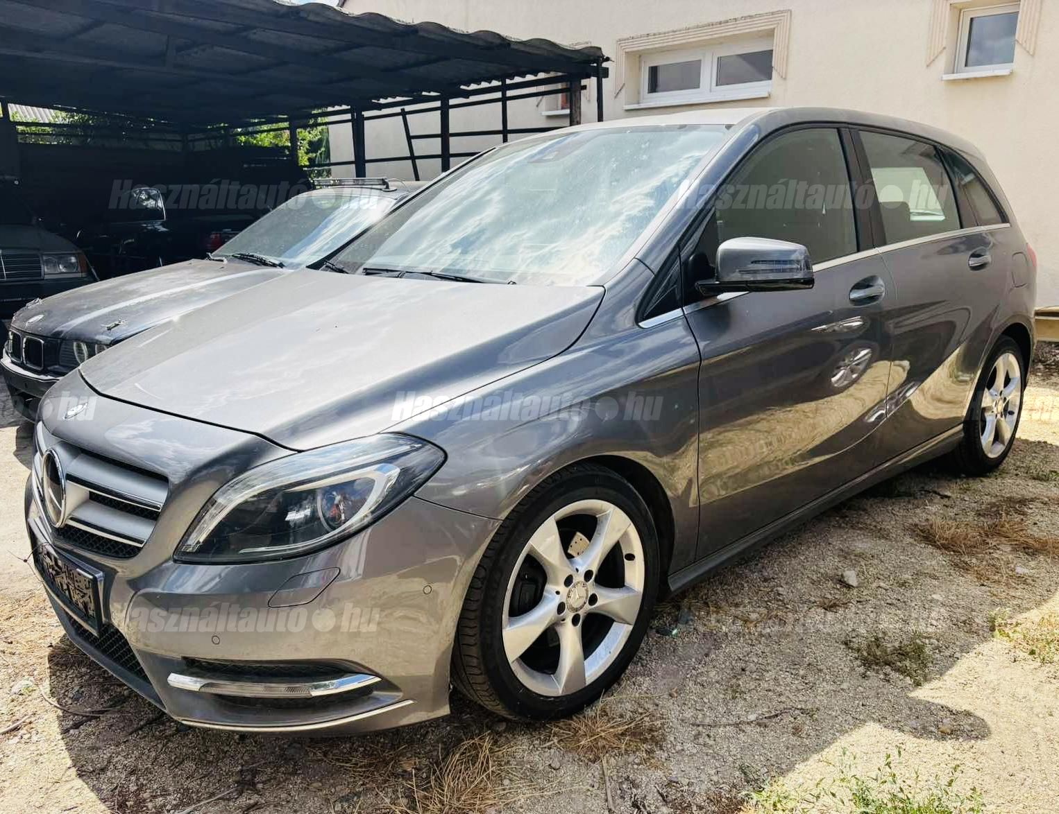 MERCEDES-BENZ B 200 2013/1 - 1