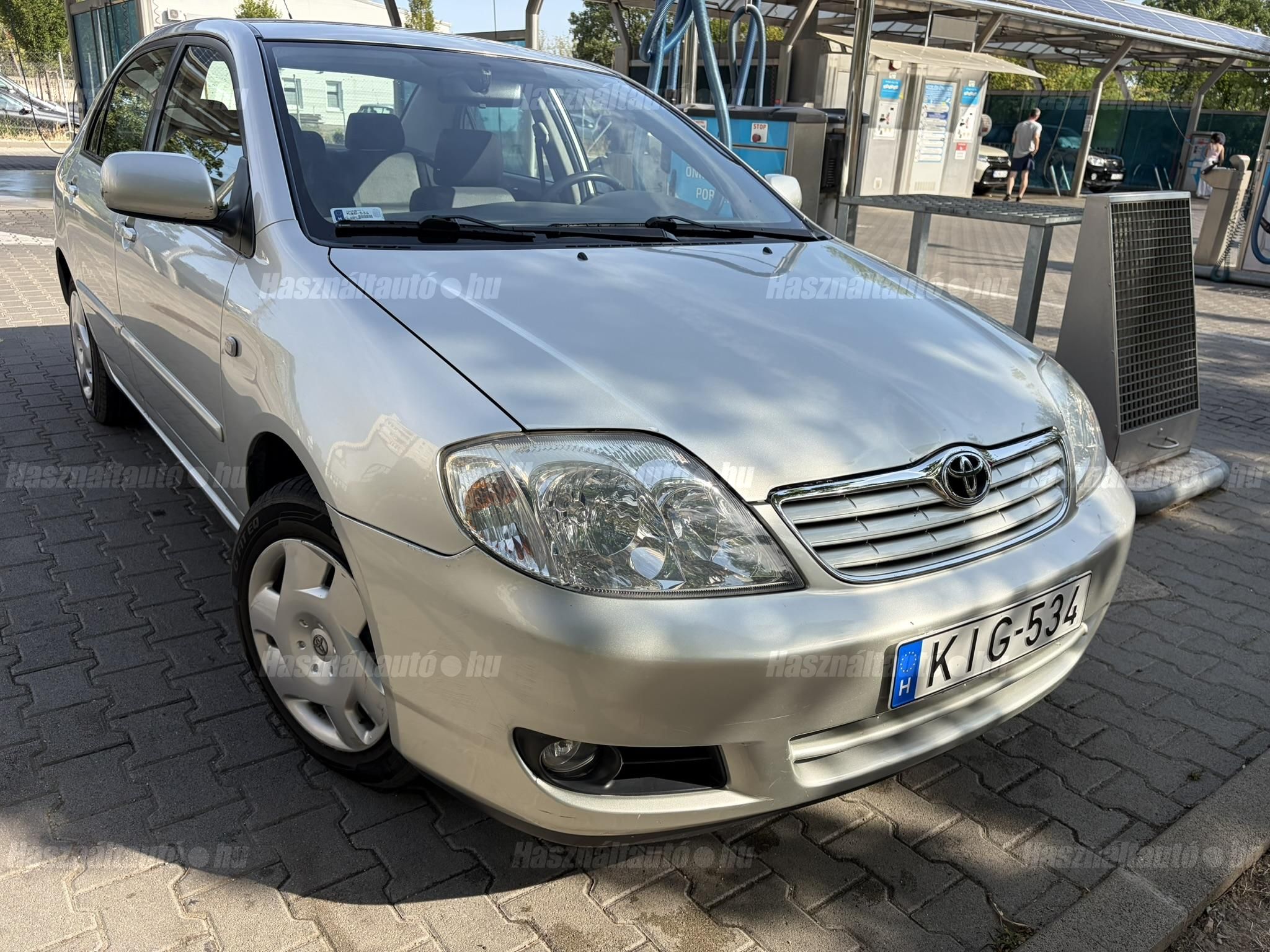 TOYOTA COROLLA 2006/7 - 1
