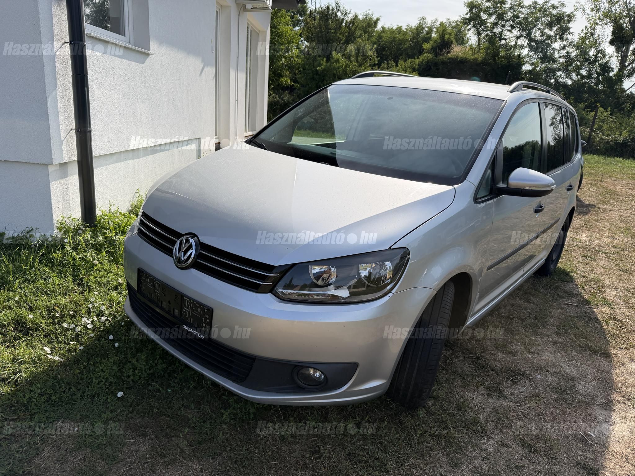 VOLKSWAGEN TOURAN 2015/8 - 1