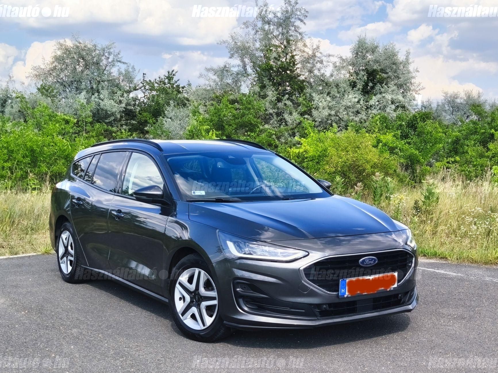 FORD FOCUS 2022/12 - 1
