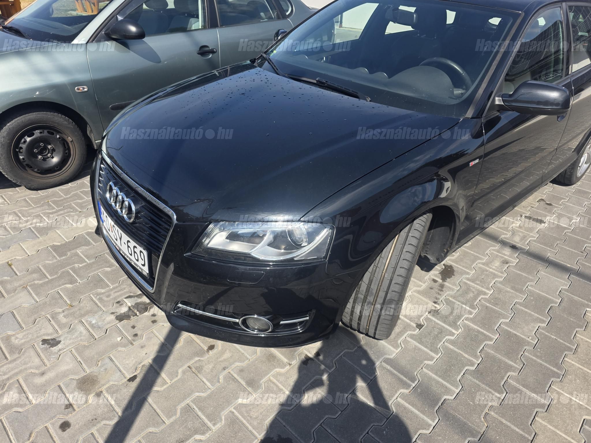 AUDI A3 2010/11 - 1