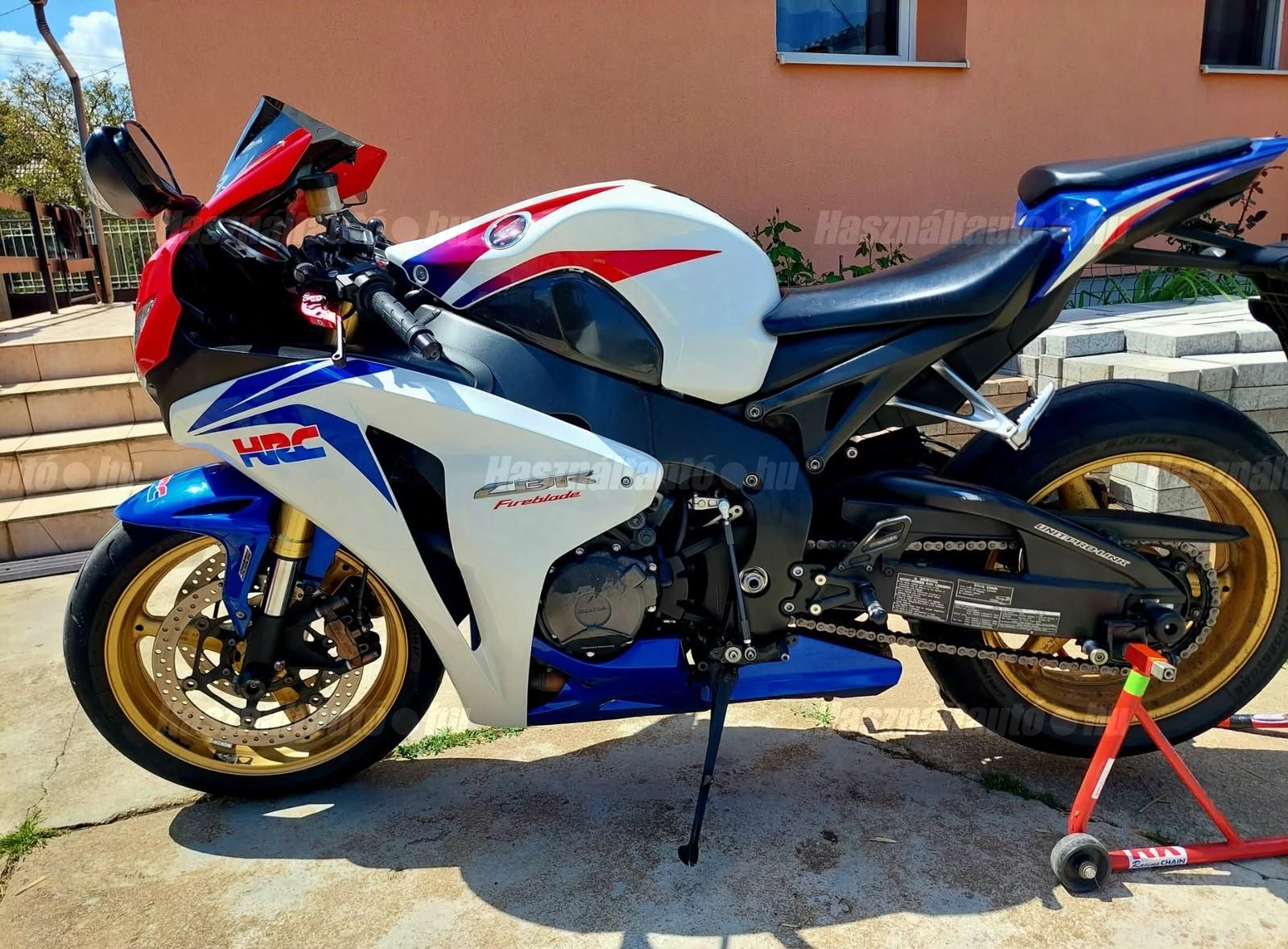 HONDA CBR 1000 RR 2009 - 1