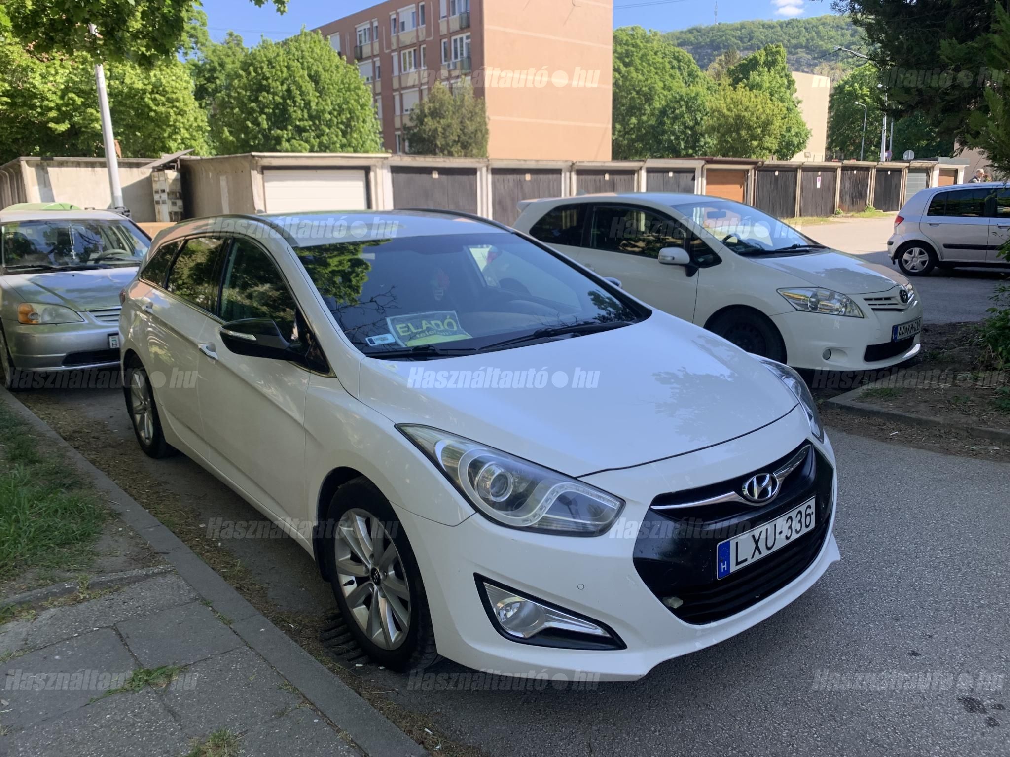 HYUNDAI I40 2011/9 - 1