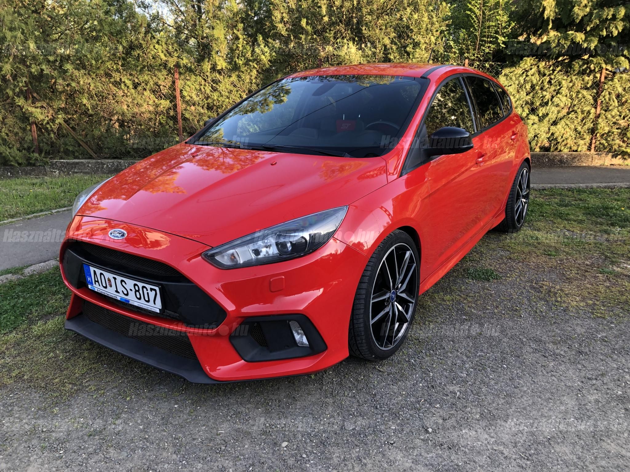 FORD FOCUS 2015/6 - 1