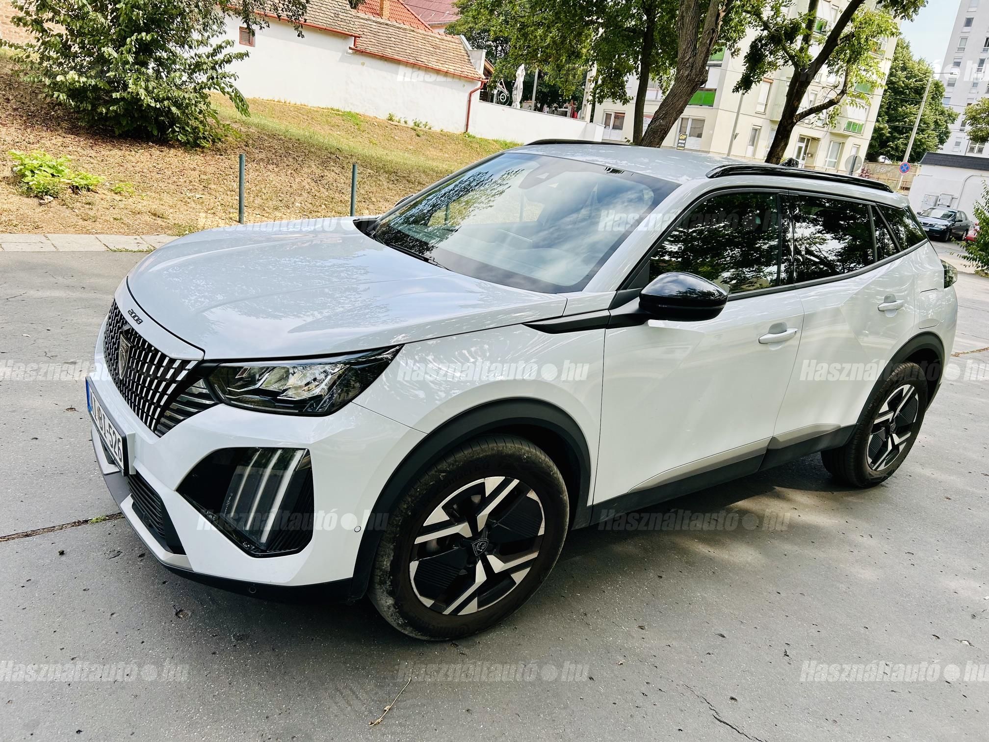 PEUGEOT 2008 2024/8 - 1
