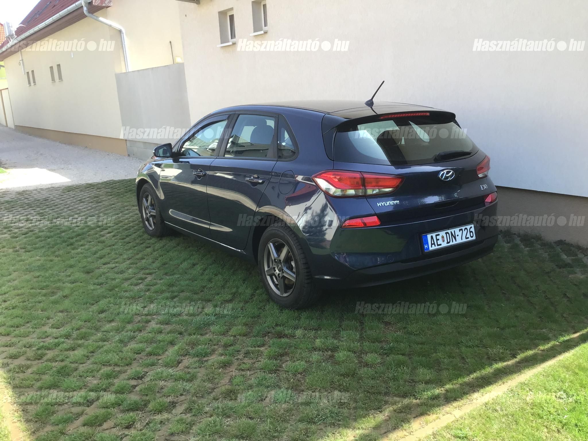 HYUNDAI I30 2018/3 - 1