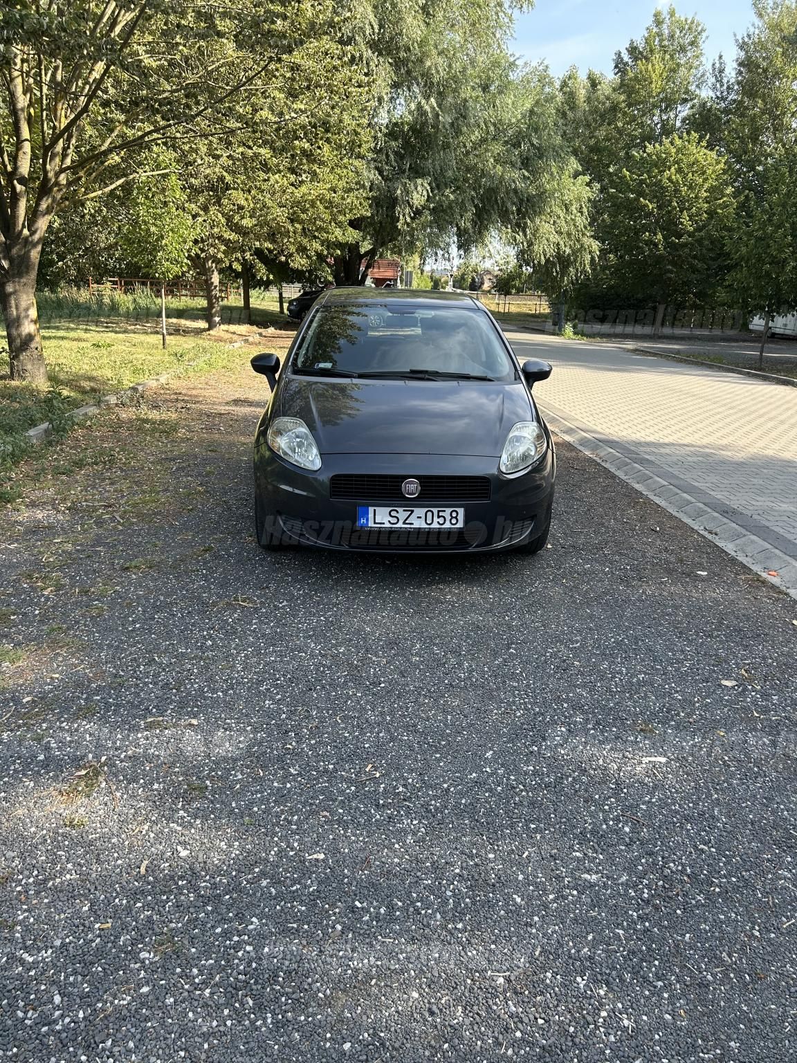 FIAT GRANDE PUNTO 2010/6 - 1
