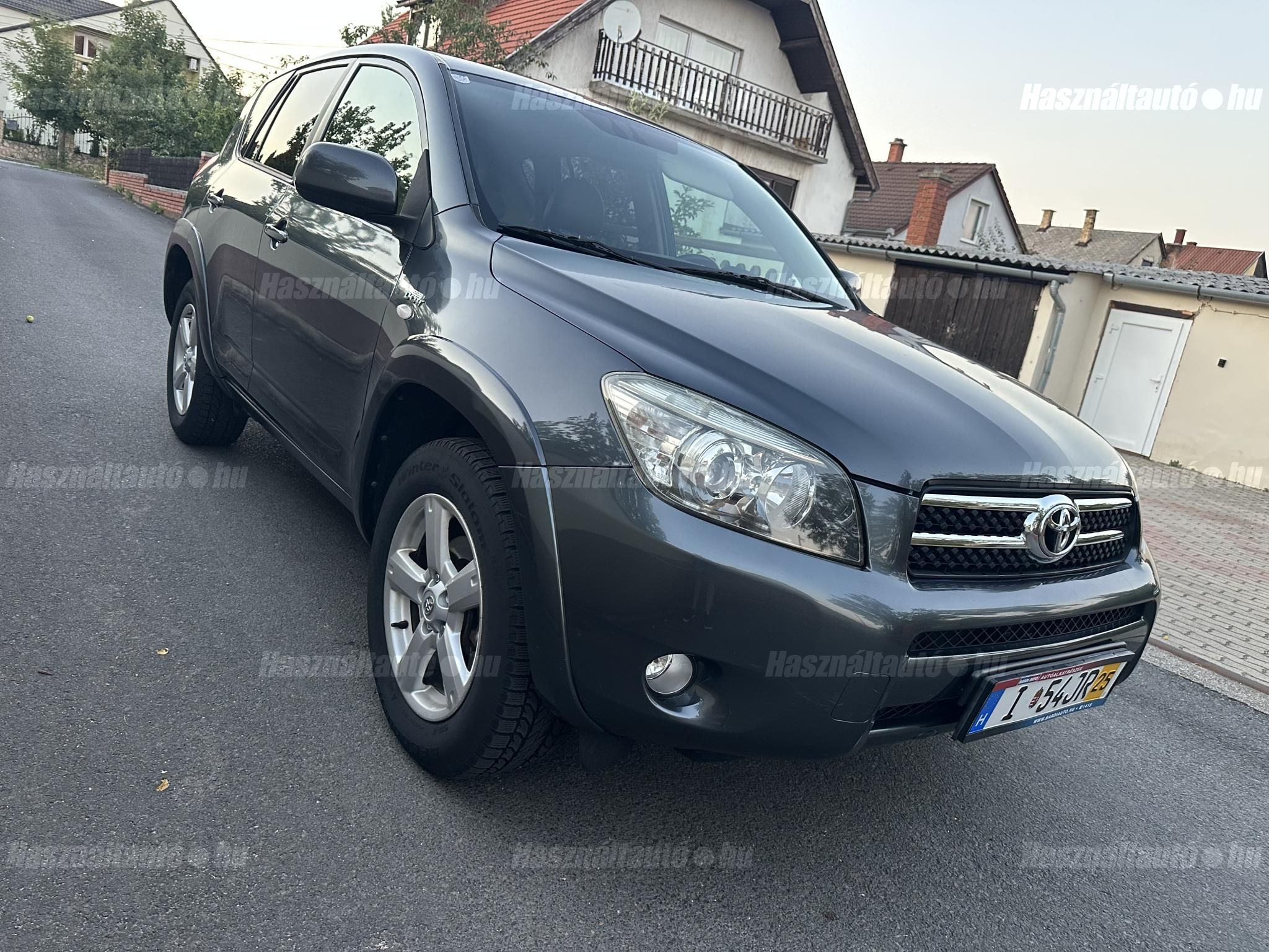 TOYOTA RAV 4 2006/11 - 1