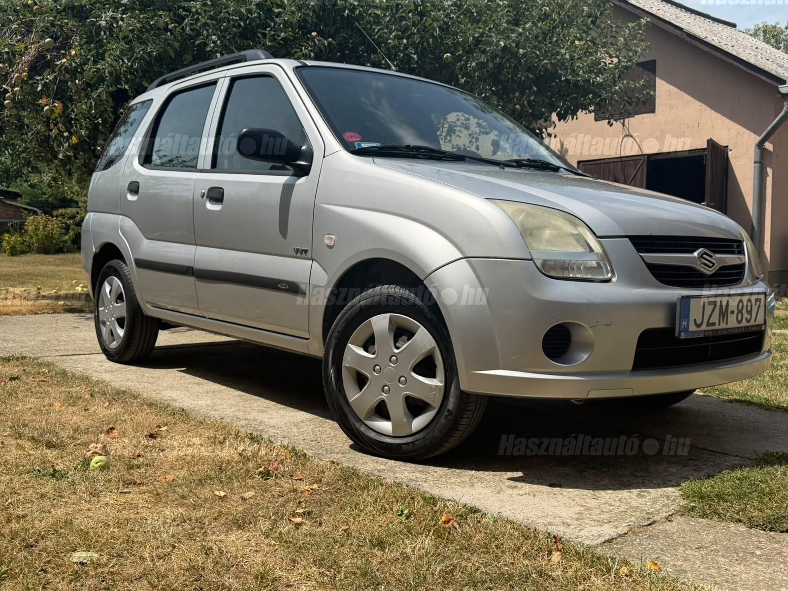 SUZUKI IGNIS 2006/2 - 1
