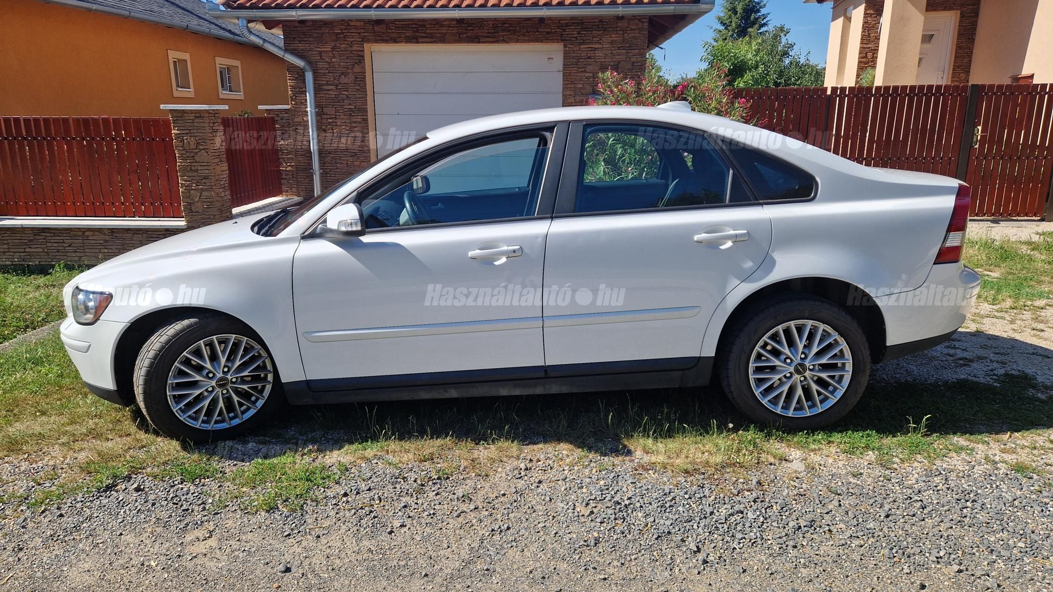 VOLVO S40 2007 - 1
