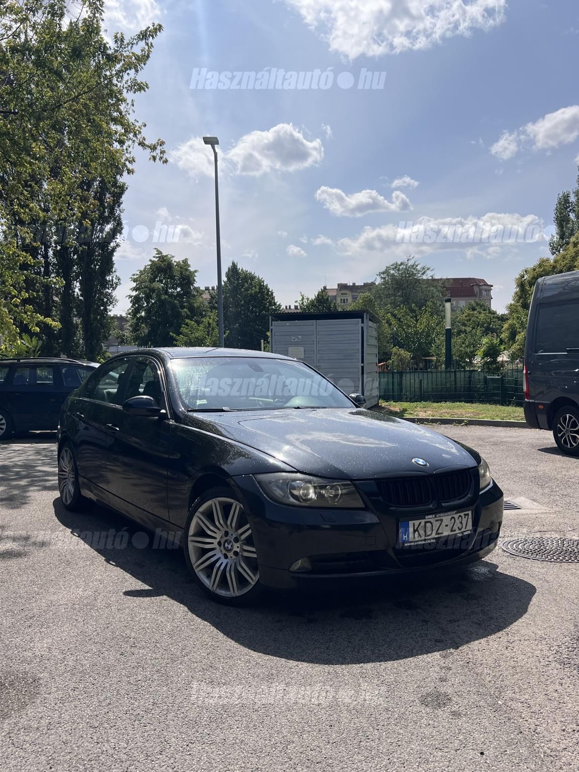 BMW 318 2006/5 - 1