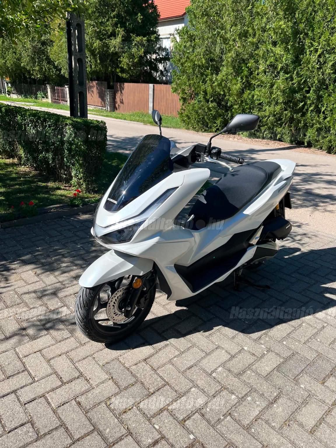 HONDA PCX 125 2026/4 - 1
