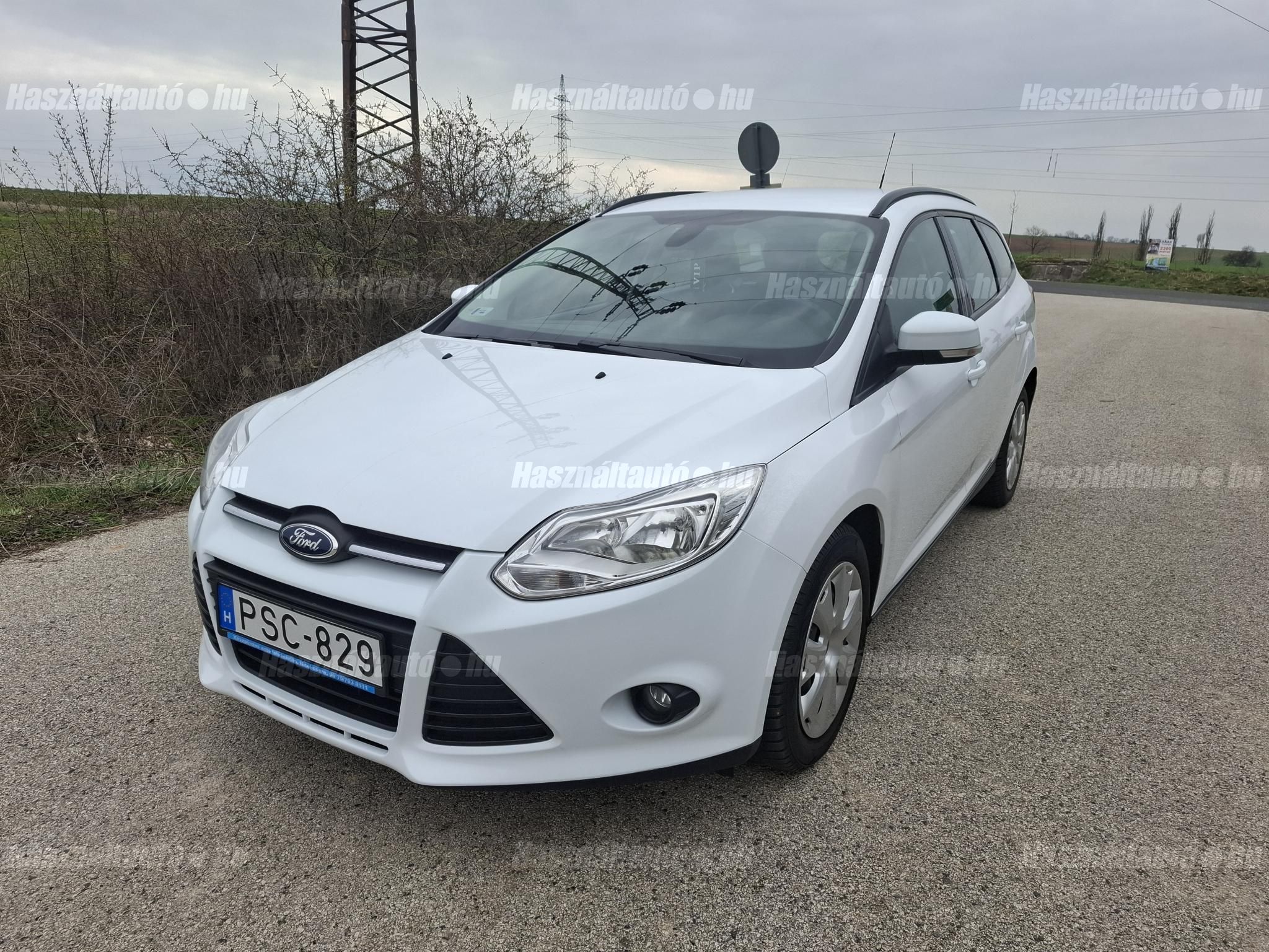 FORD FOCUS 2014/7 - 1