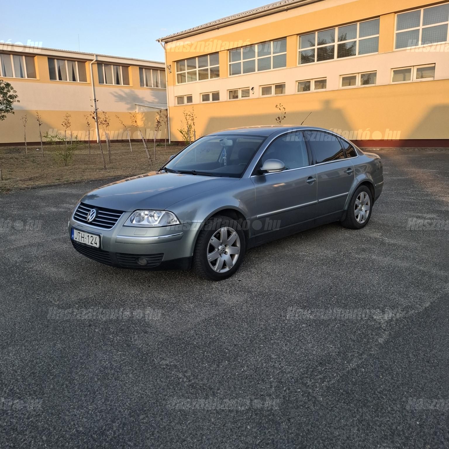 VOLKSWAGEN PASSAT V 2005/4 - 1