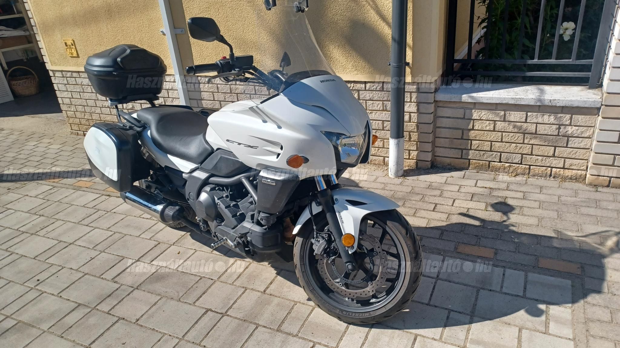 HONDA CTX 700 D 2014/4 - 1