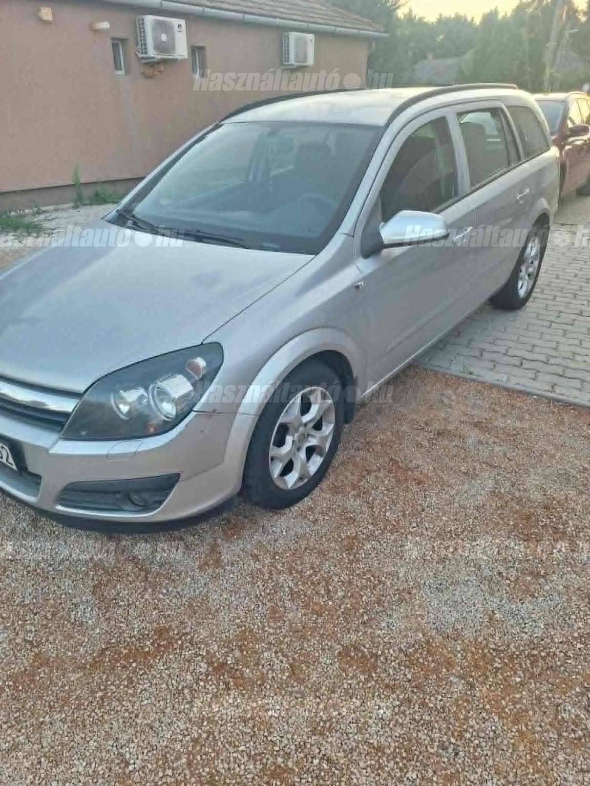OPEL ASTRA H 2006/8 - 1