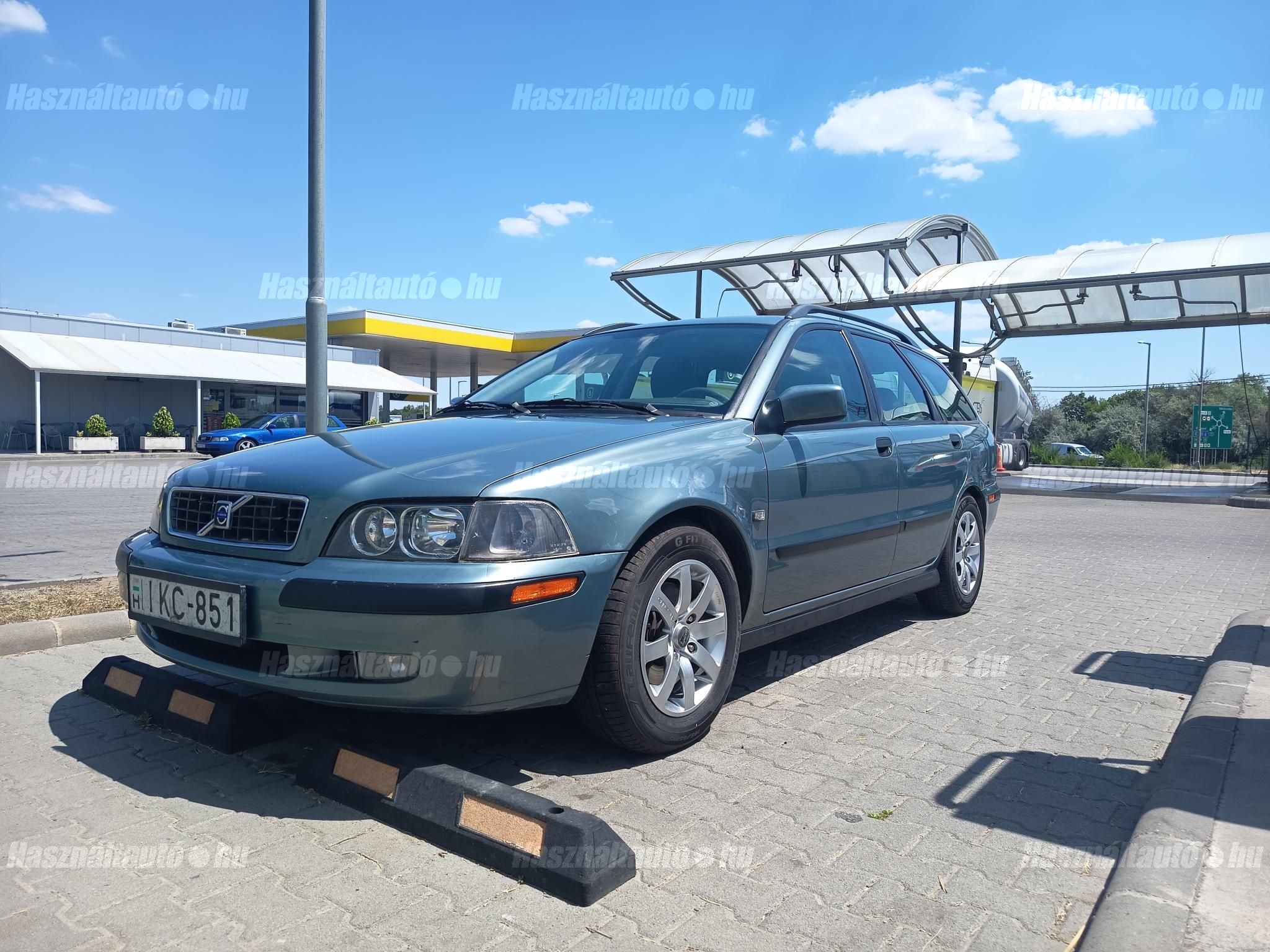 VOLVO V40 2003/1 - 1