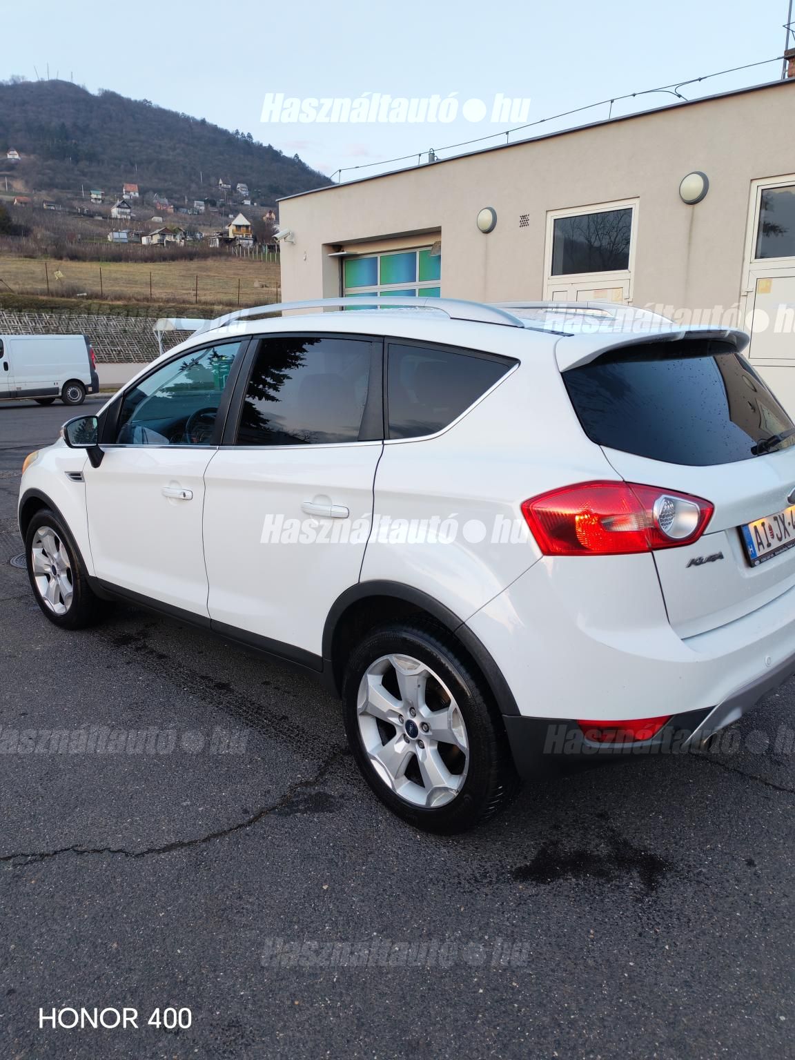 FORD KUGA 2009/9 - 1