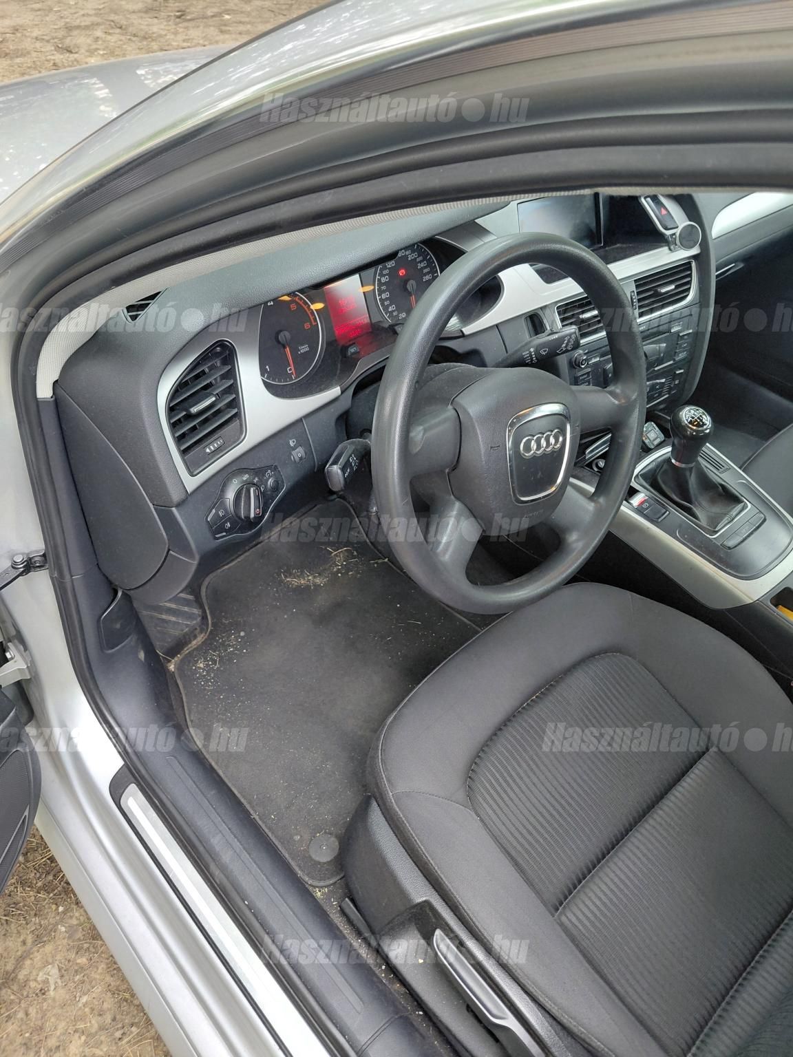 AUDI A4 2008/3 - 1