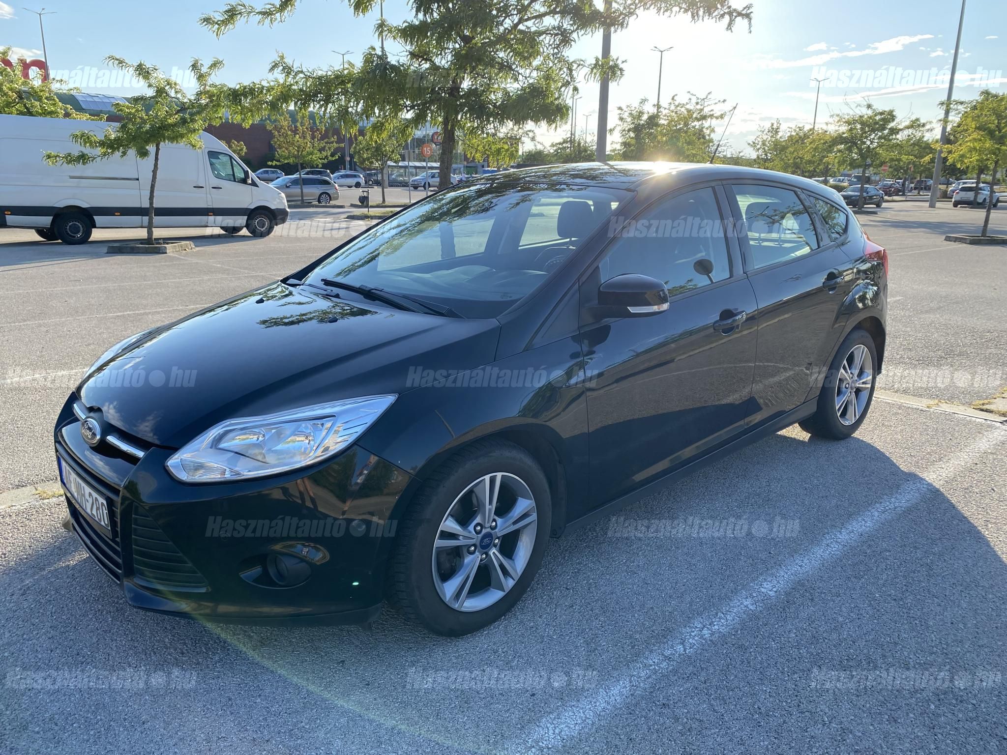 FORD FOCUS 2013/8 - 1