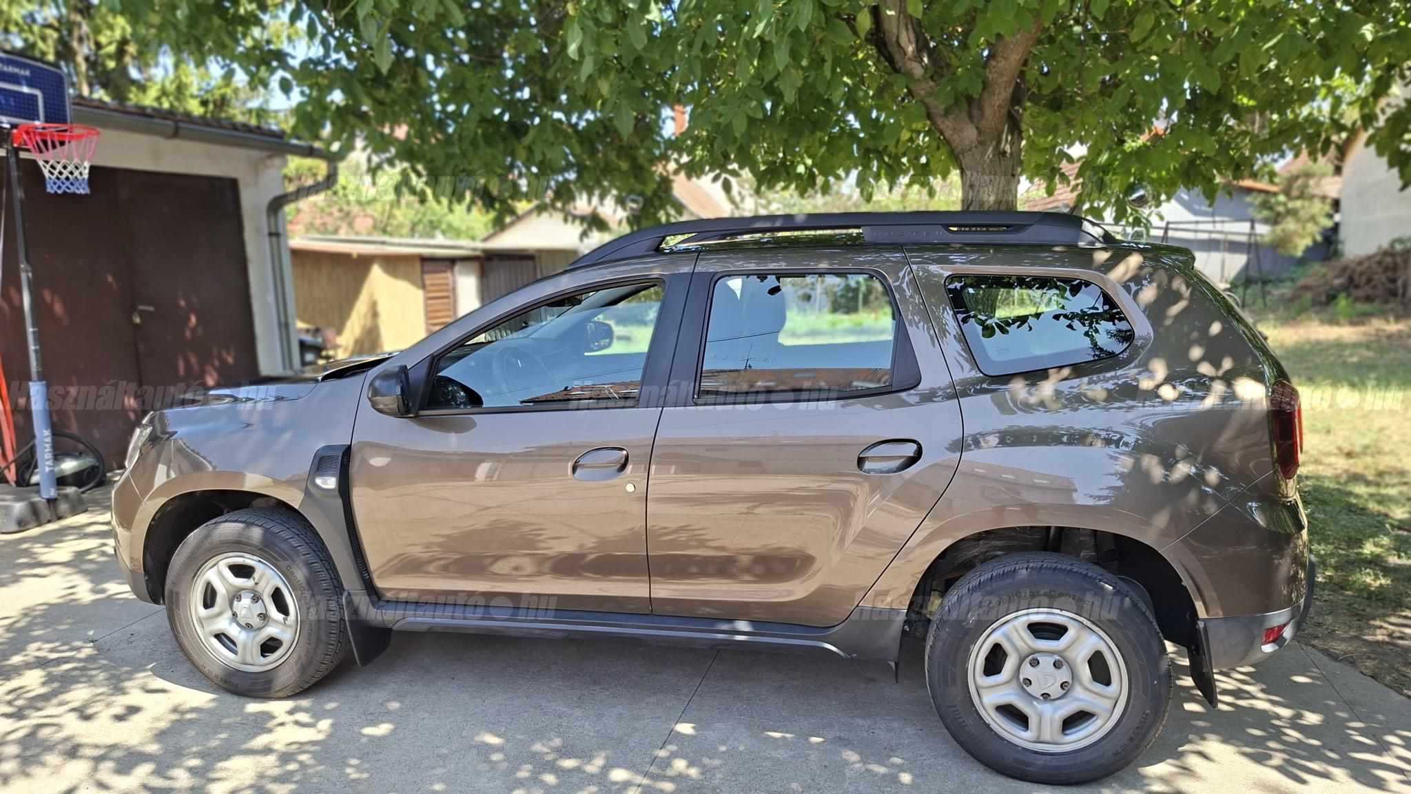 DACIA DUSTER 2019/8 - 1