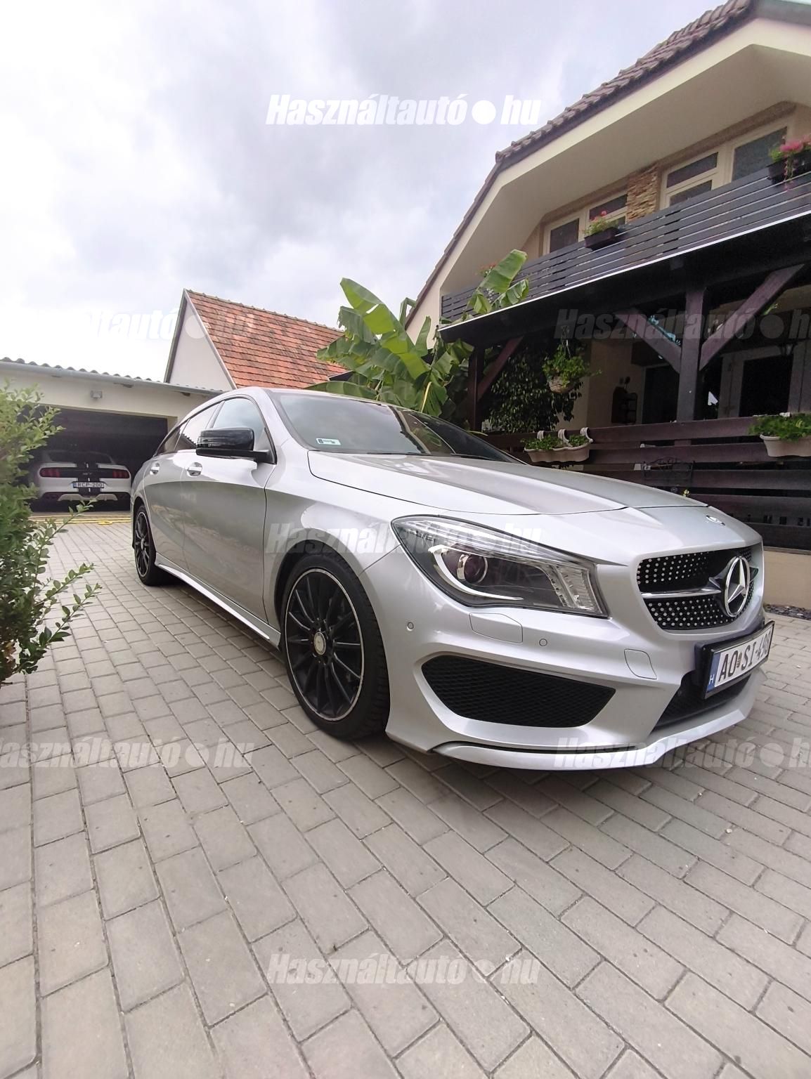 MERCEDES-BENZ CLA 200 2015/6 - 1