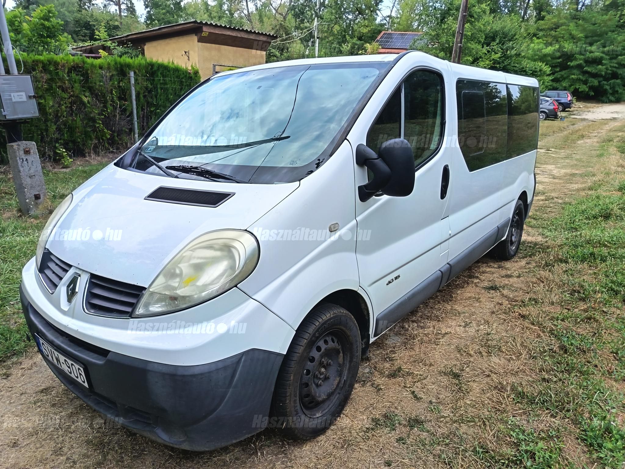 RENAULT TRAFIC 2011/10 - 1