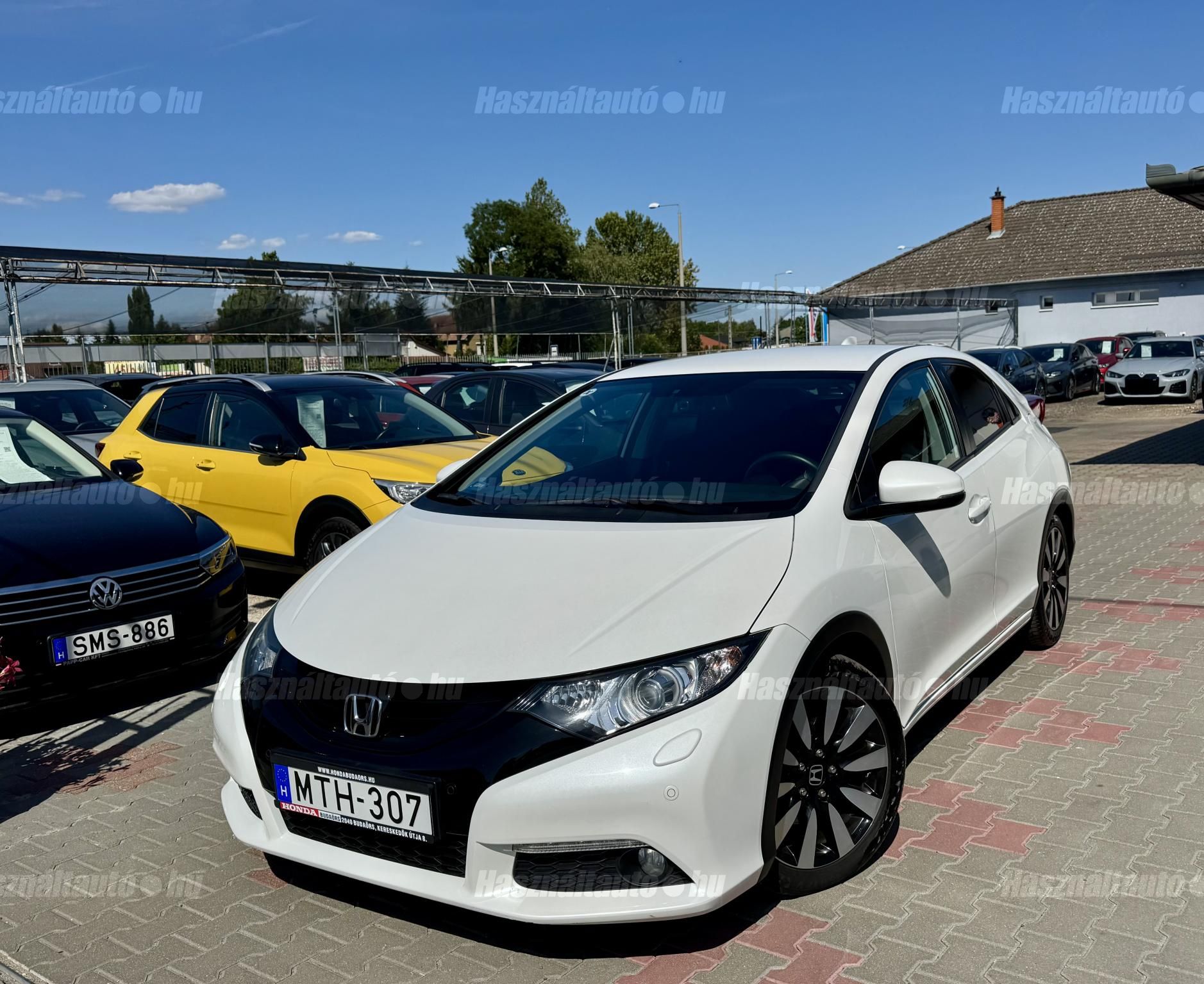 HONDA CIVIC 2014/5 - 1
